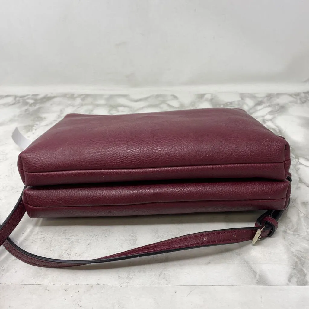 GUESS WOMEN'S BAG burgundy 7.5 sold by The Comeback product image thumbnail 4