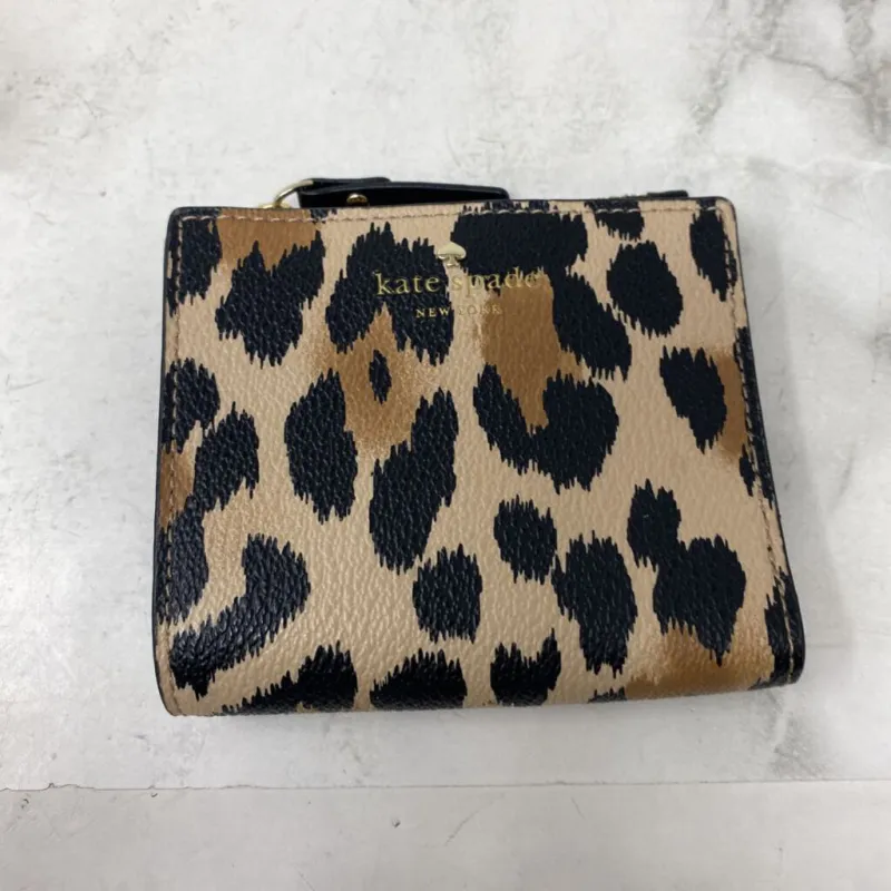 KATE SPADE WOMEN'S WALLET/WRISTLET animal print made by Kate Spade