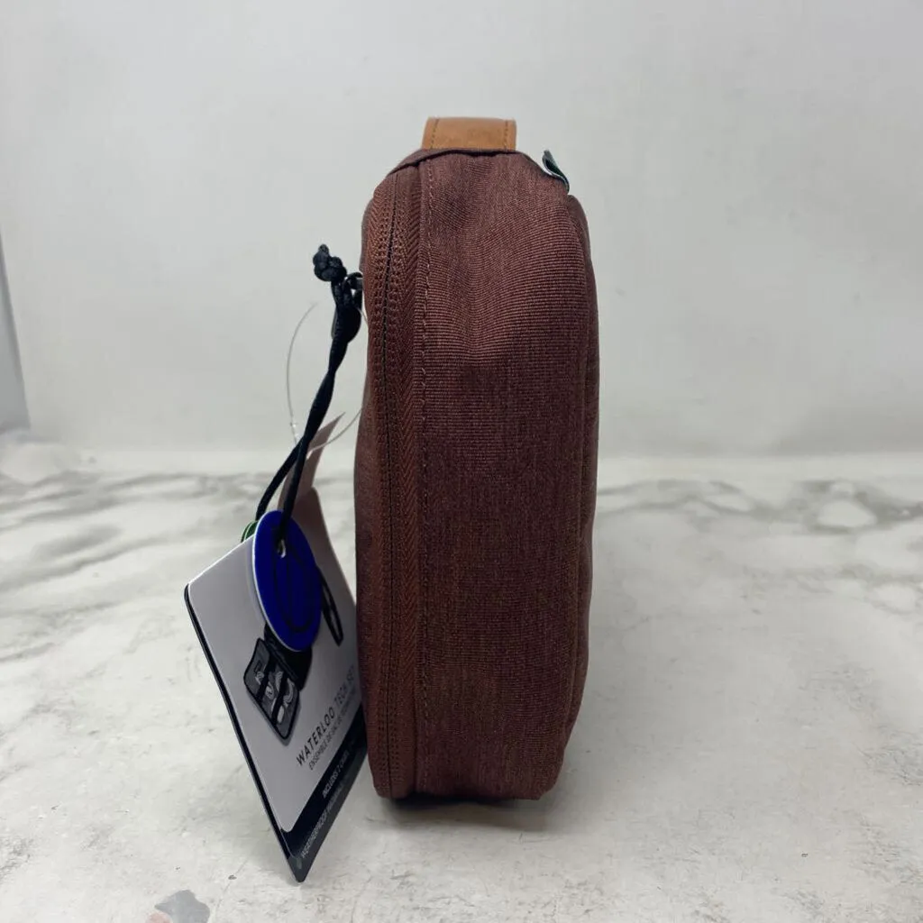 PKG WOMEN'S BAG trust sold by The Comeback product image thumbnail 2