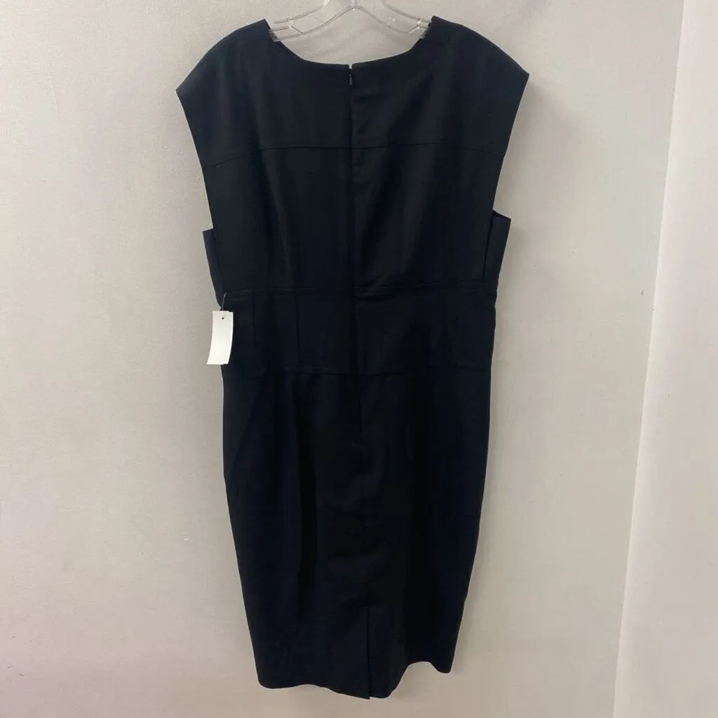 Banana Republic WOMEN'S DRESS black 14P sold by The Comeback product image thumbnail 3