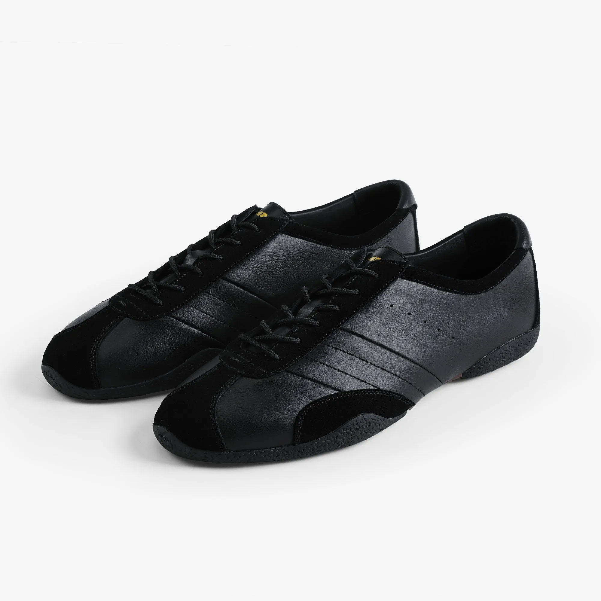Pane Zephyr Training Men’s Shoes – Opaque sold by Pane