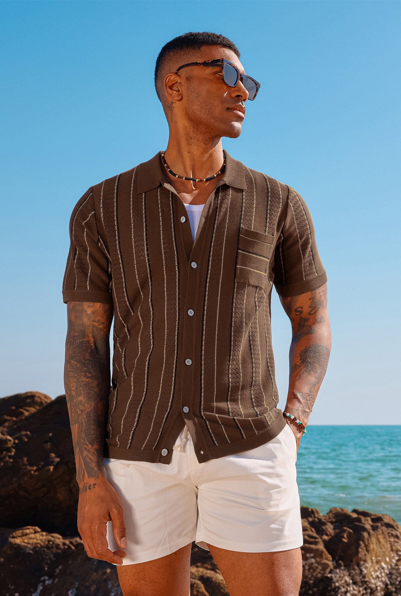 Men Contrast Color Cardigan Short Sleeve Lapel Collar Button-up Sweater sold by Paul Jones product image thumbnail 2