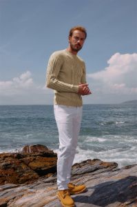 Mens Crewneck Sweater Lightweight Slim Fit Long Sleeve Cable Knitted Sweater sold by Paul Jones