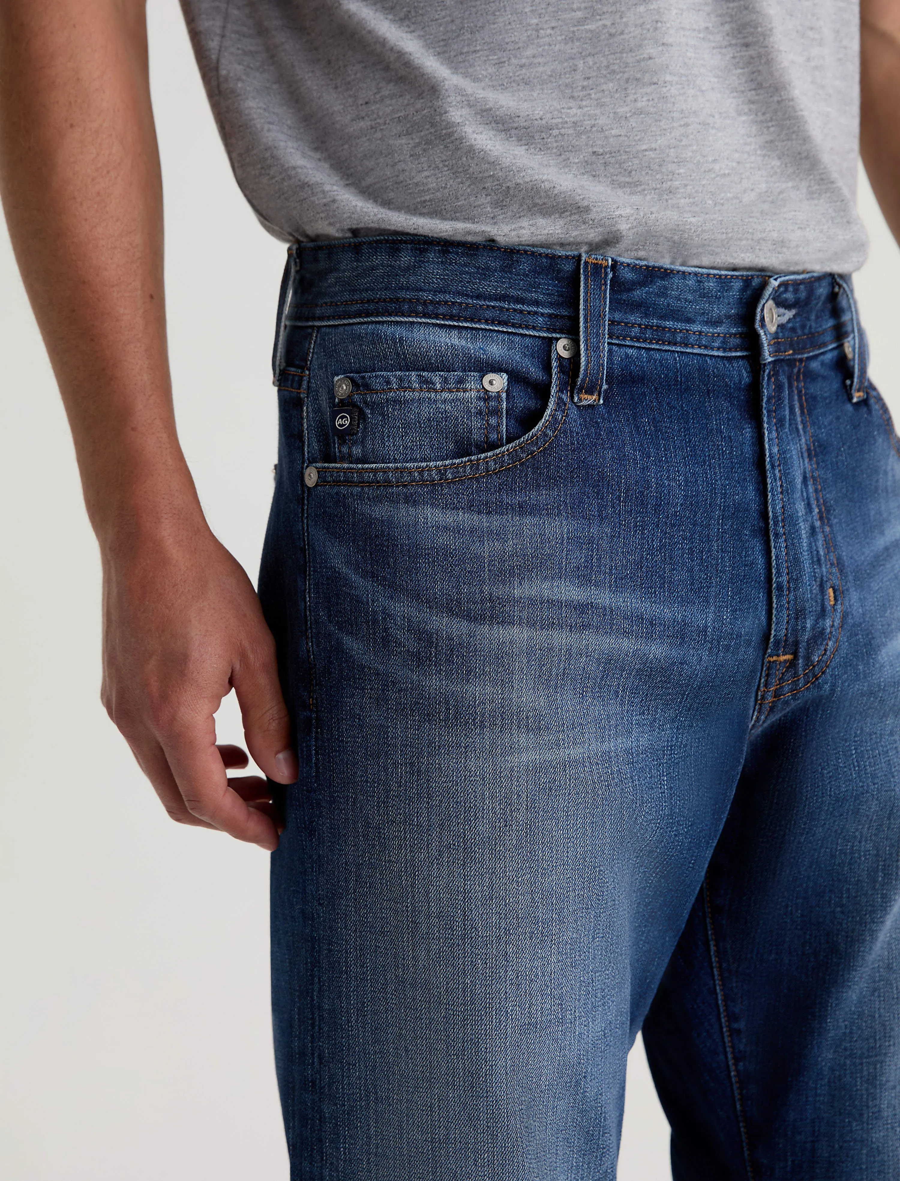 Protégé sold by AG Jeans product image thumbnail 4