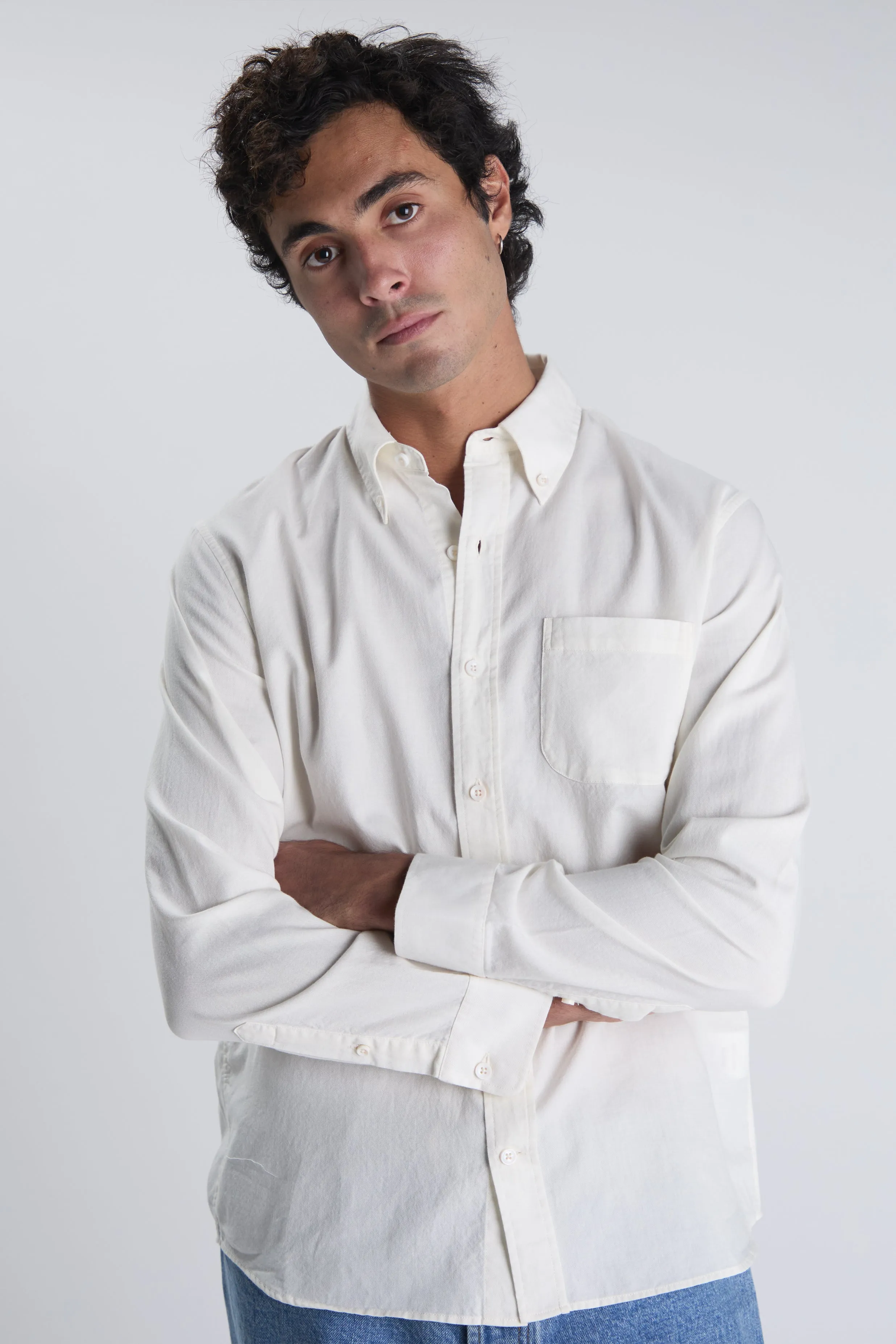 Chemise Calvi écrue sold by bonnegueule