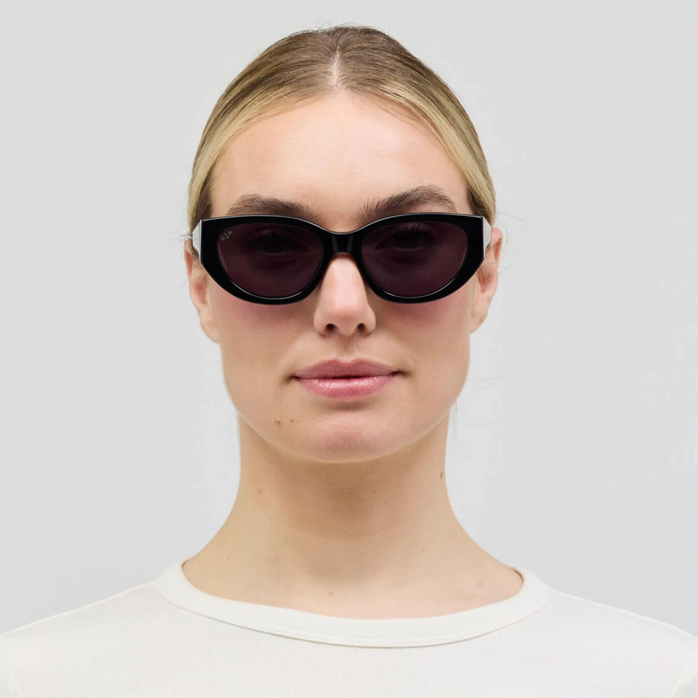 Lyon All Black sold by Kapten & Son product image thumbnail 3