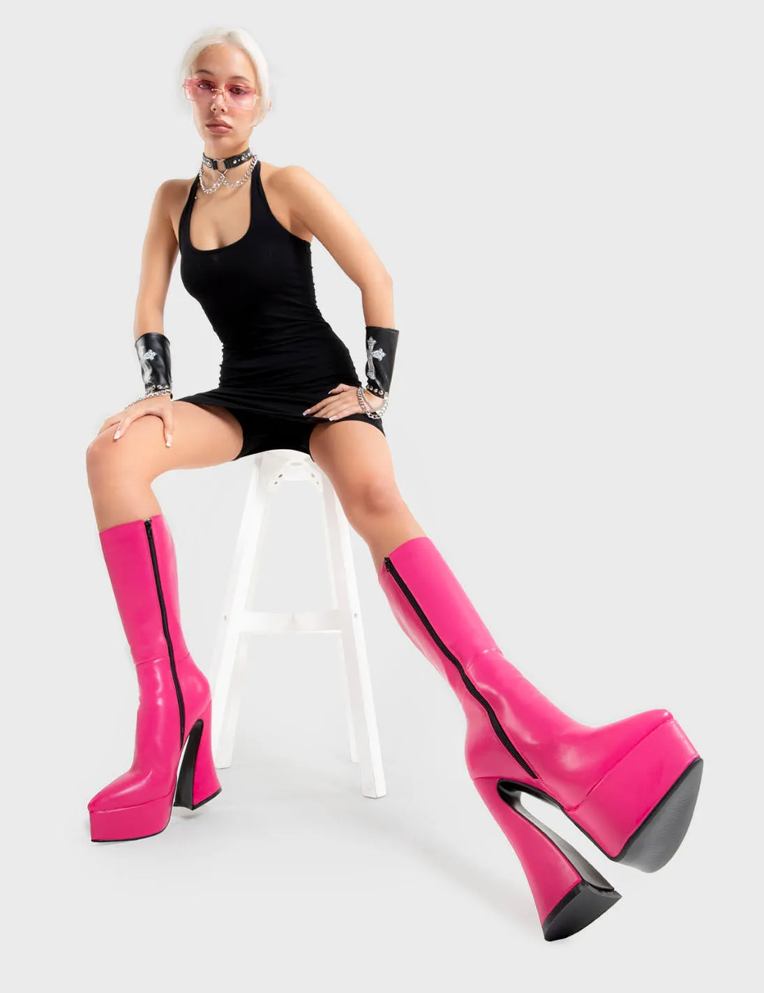 Lamoda Sketchy Calf Boots White PU Platform Pointed Toe Trendy Knee-High sold by Lamoda product image thumbnail 3