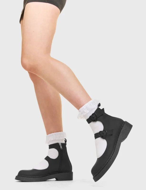 Trapped Platform Shoes made by Lamoda