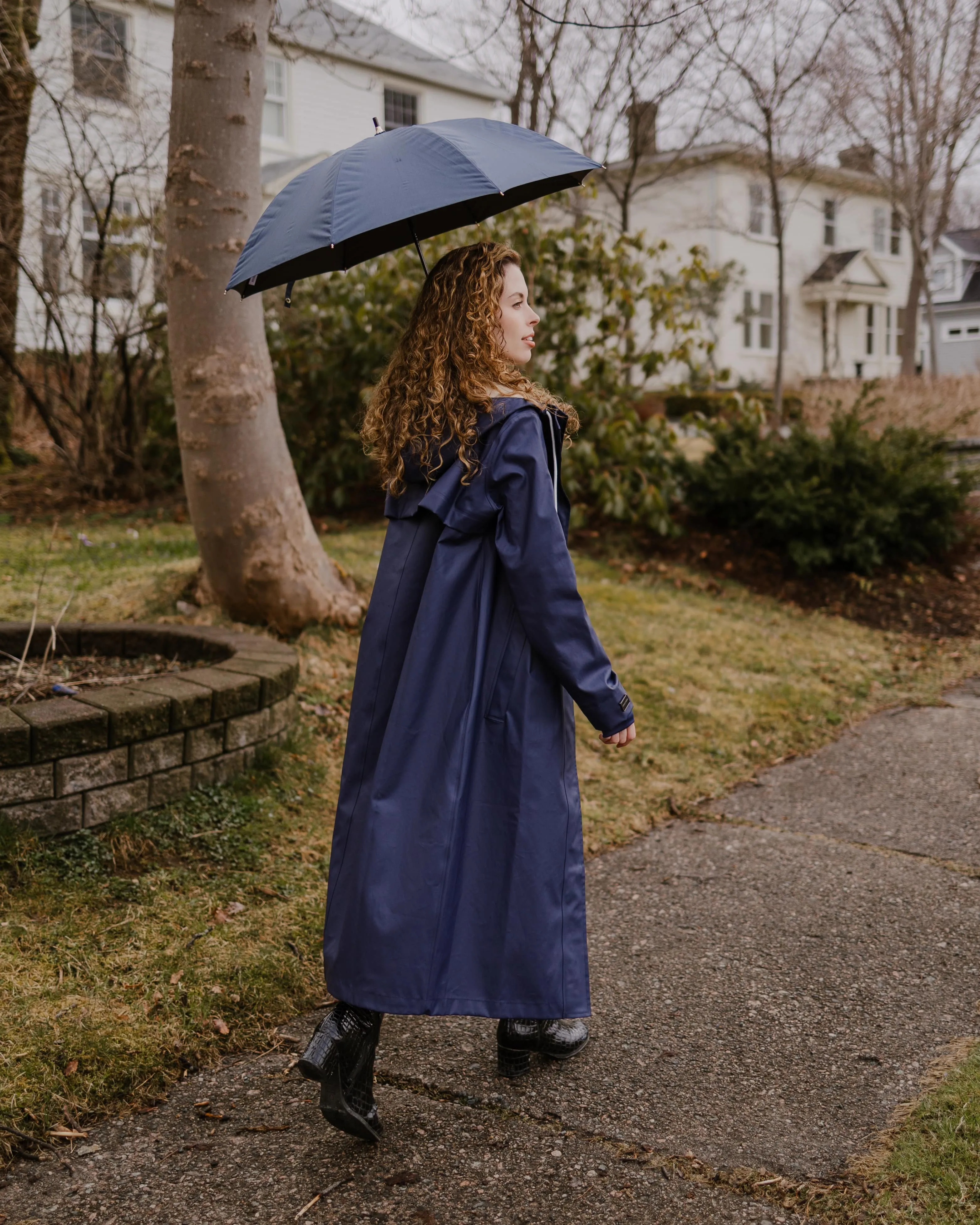 The mernini - Midnight Blue sold by Mernini product image thumbnail 4