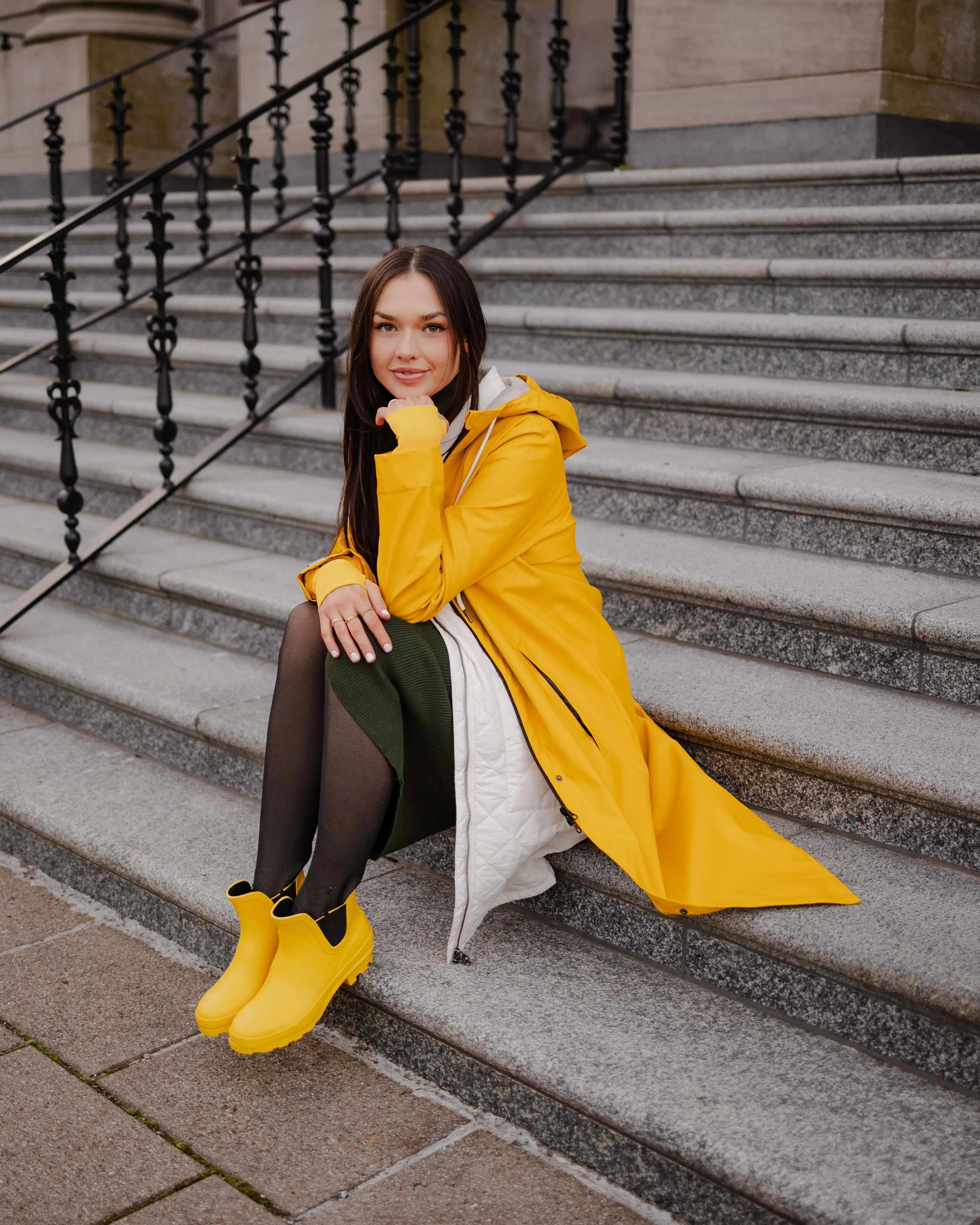 The petite - Dory Yellow sold by Mernini product image thumbnail 3