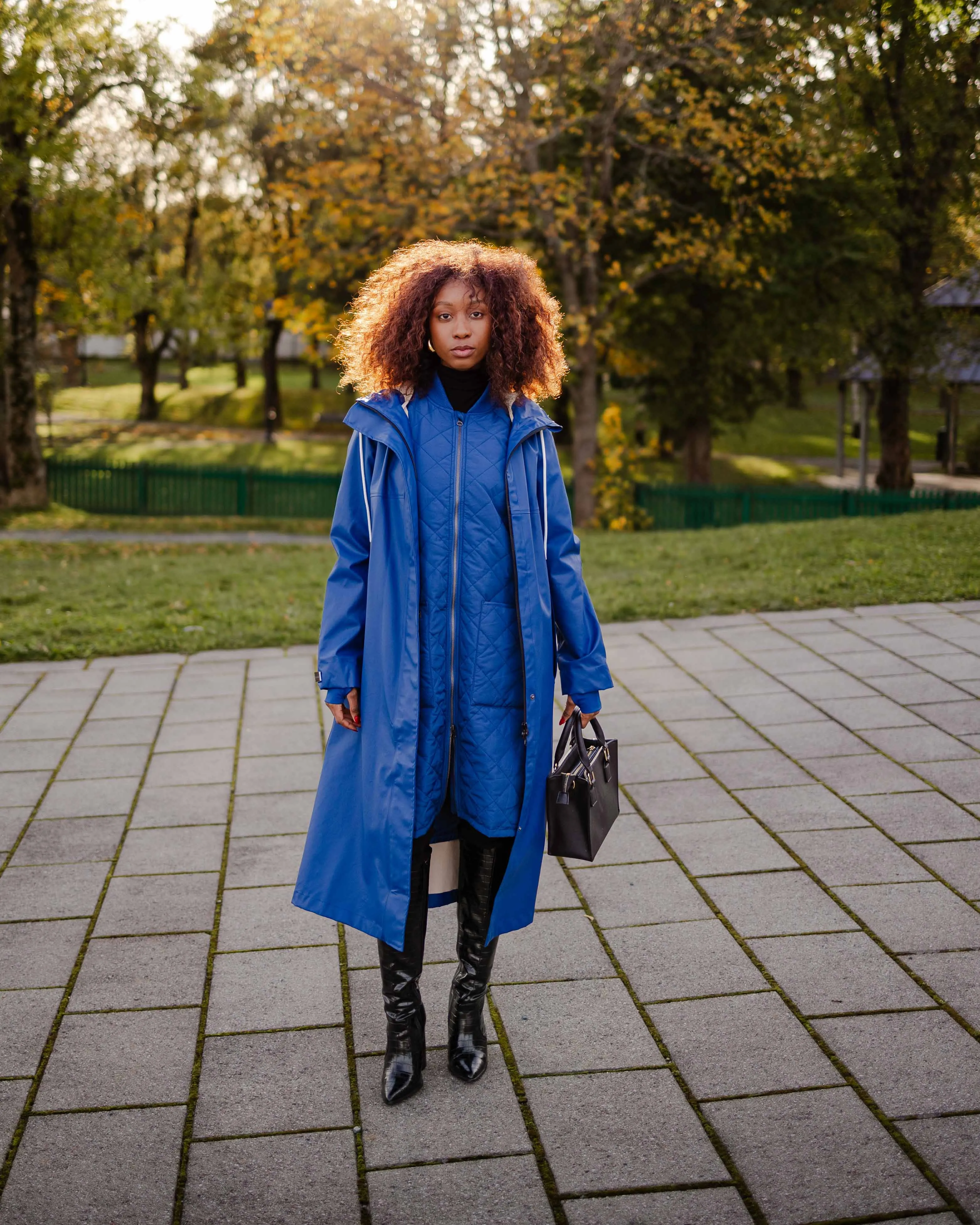 The petite - Peony Blue sold by Mernini product image thumbnail 2