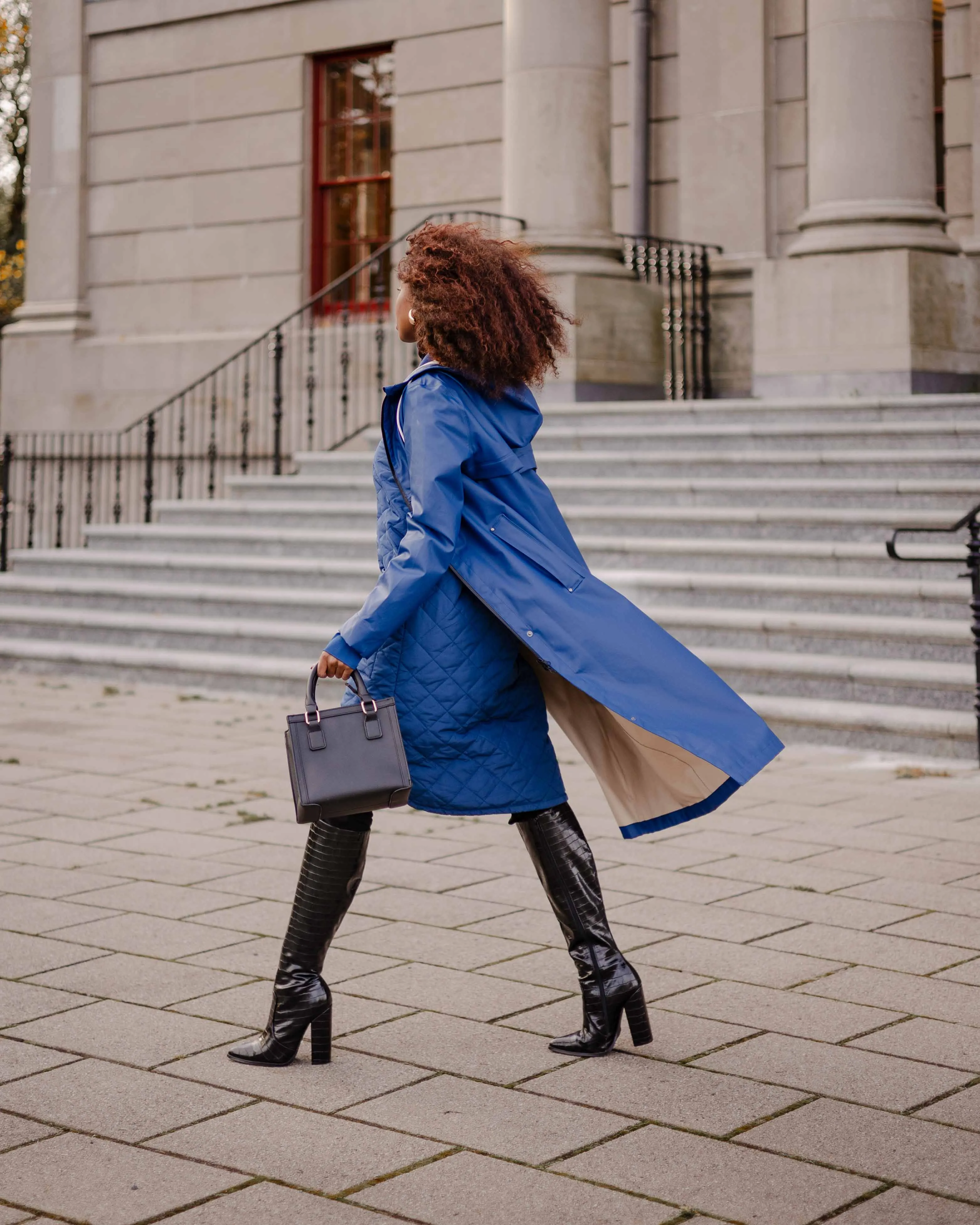 The petite - Peony Blue sold by Mernini product image thumbnail 4