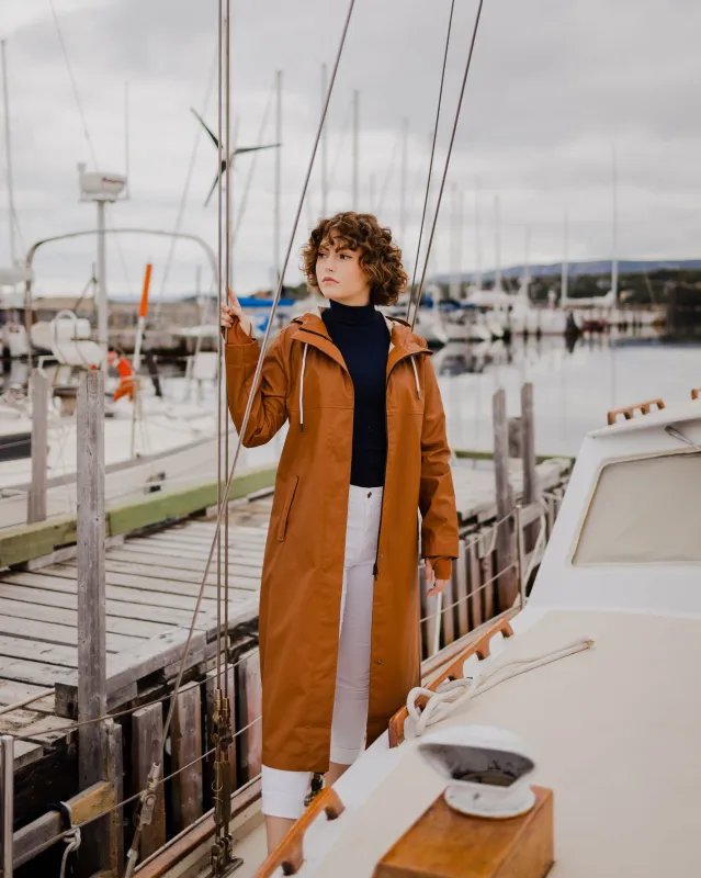 The mernini - Caramel sold by Mernini