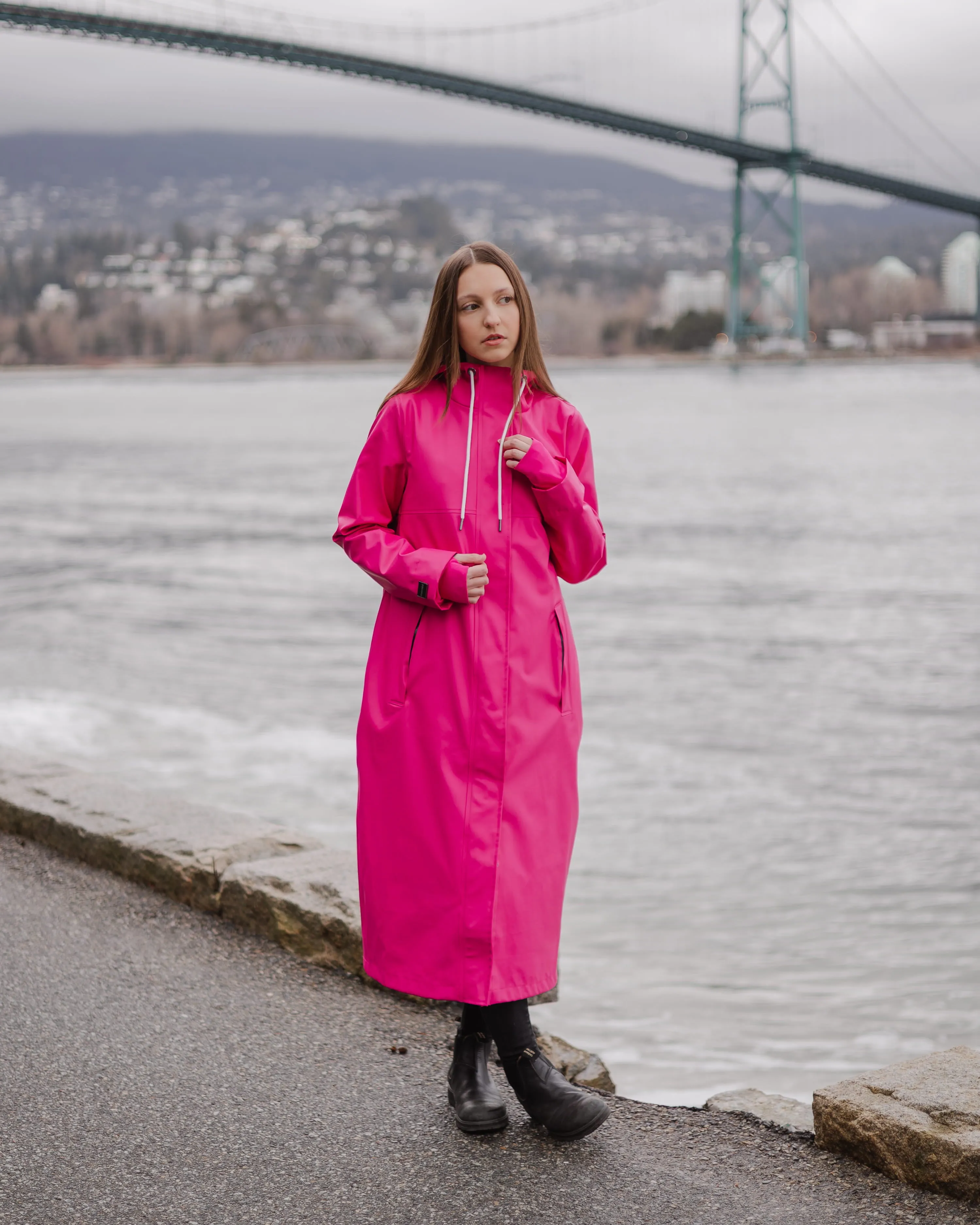 The mernini - Fuchsia Pink sold by Mernini product image thumbnail 4