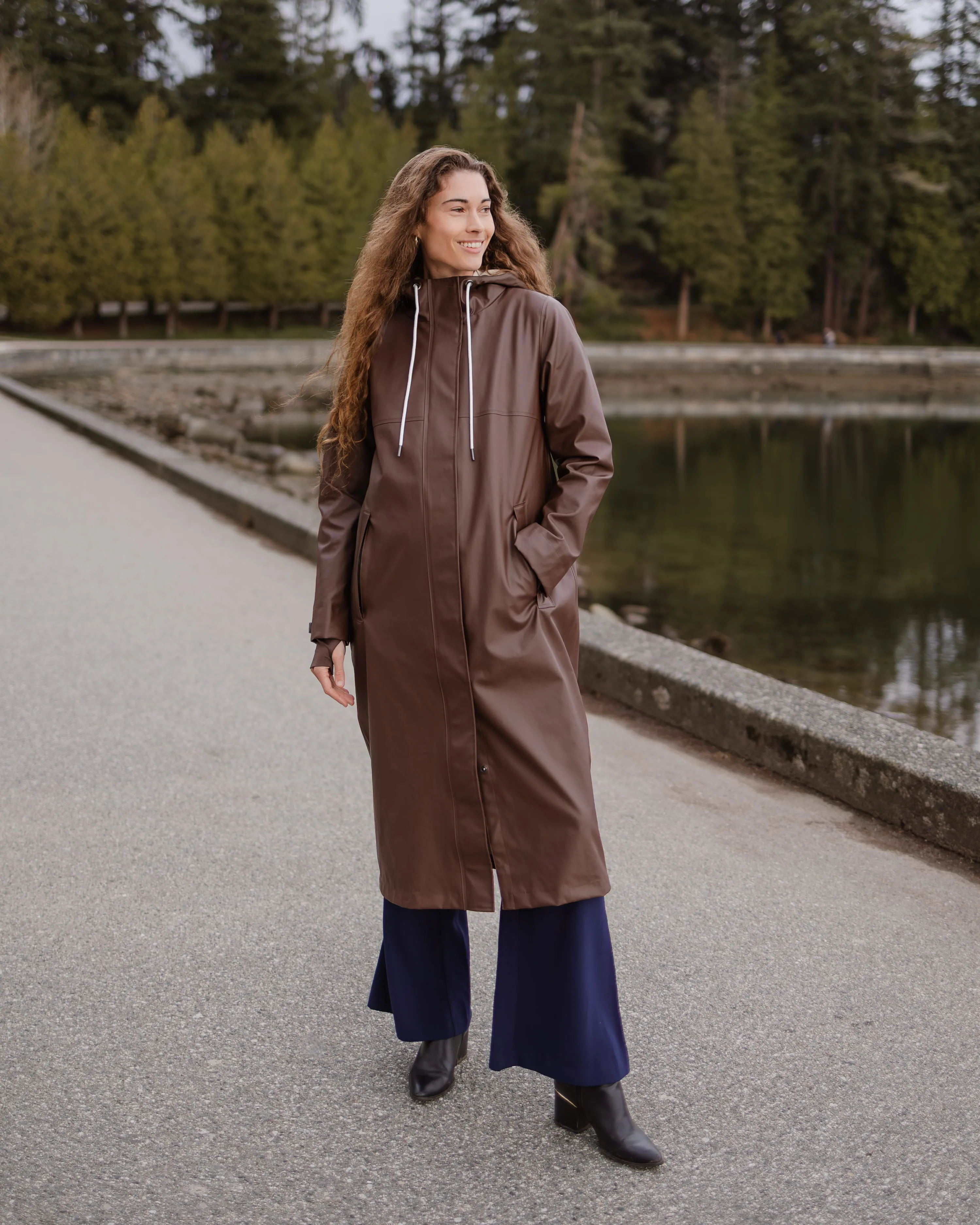 The mernini - Chocolate Brown sold by Mernini product image thumbnail 5