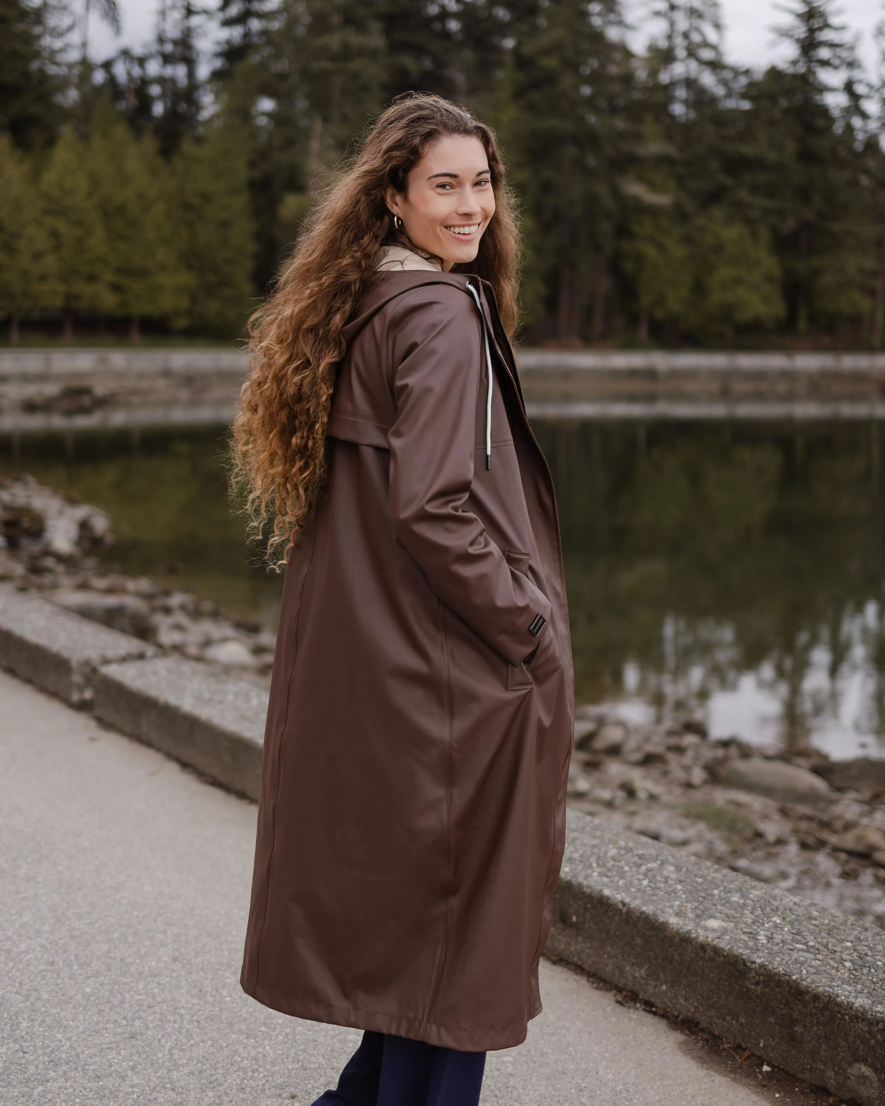 The mernini - Chocolate Brown sold by Mernini product image thumbnail 2