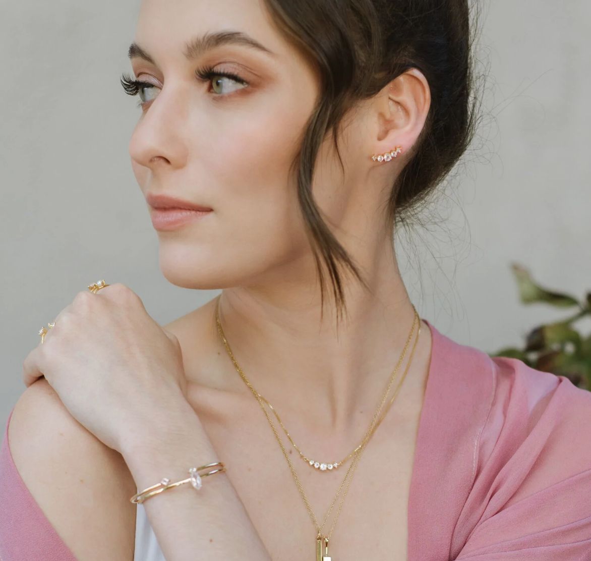 SAMPLE Valli Earrings Gold sold by Sarah Mulder Jewelry product image thumbnail 4