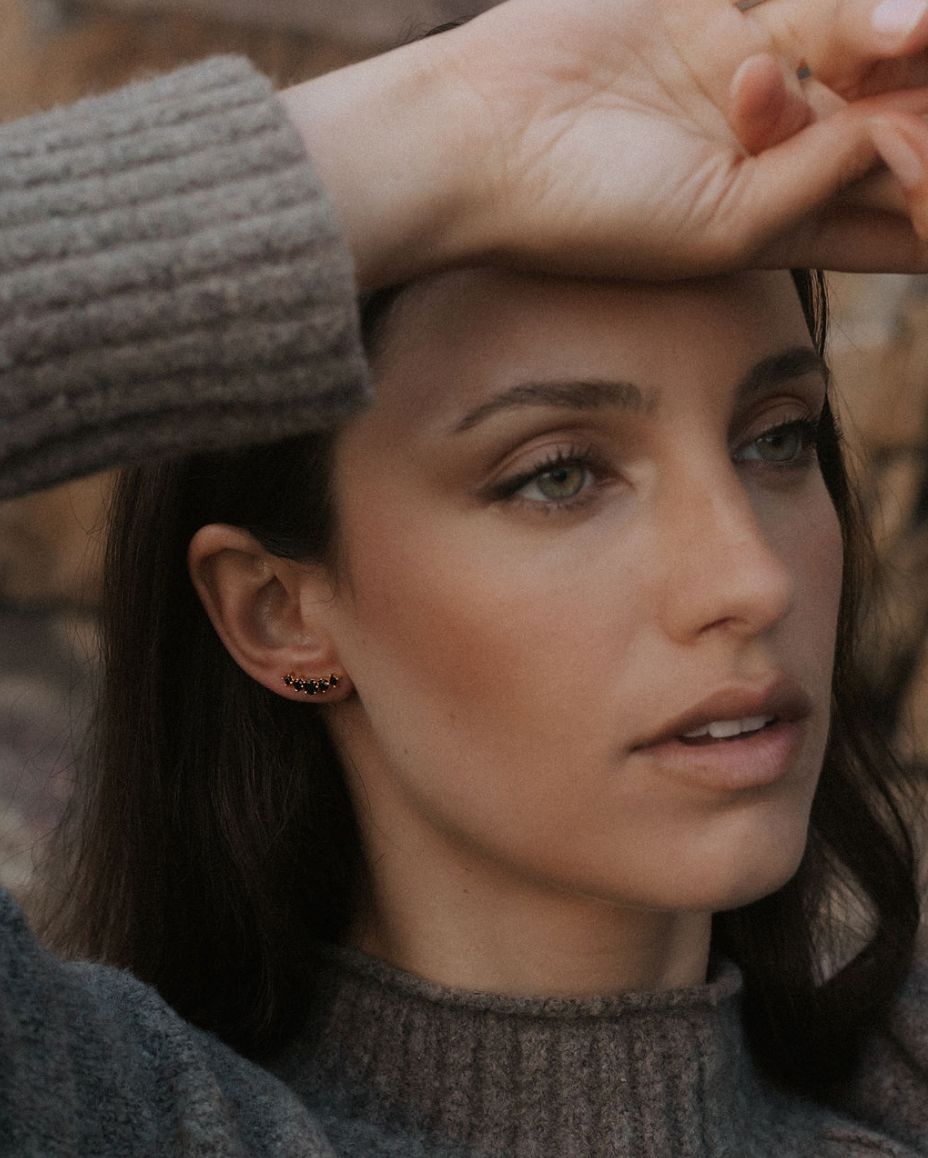 SAMPLE Valli Earrings Gold sold by Sarah Mulder Jewelry product image thumbnail 3