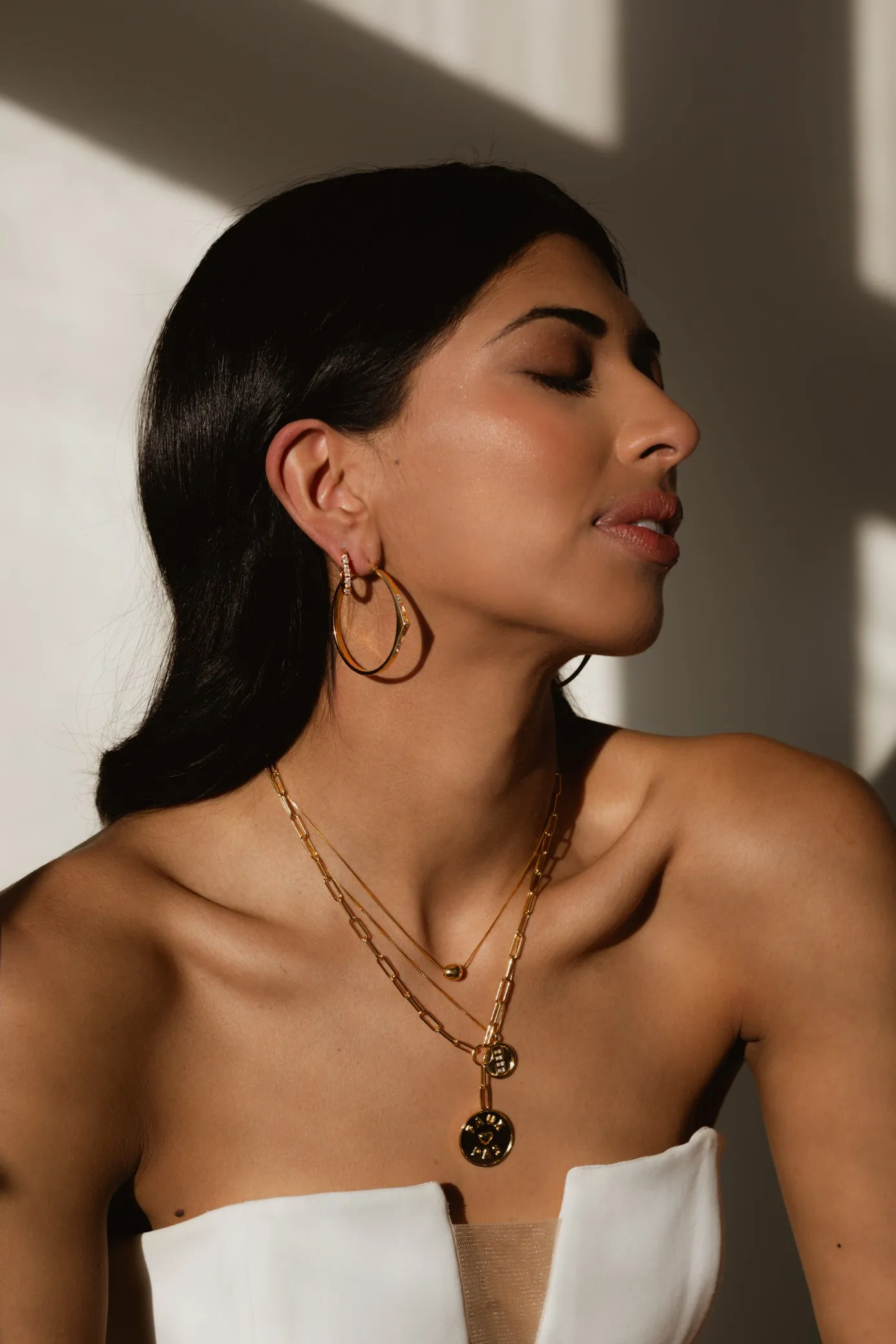 SAMPLE Faux Pas Necklace Gold sold by Sarah Mulder Jewelry product image thumbnail 5