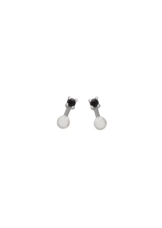 Rosa Studs Silver Onyx made by Sarah Mulder Jewelry