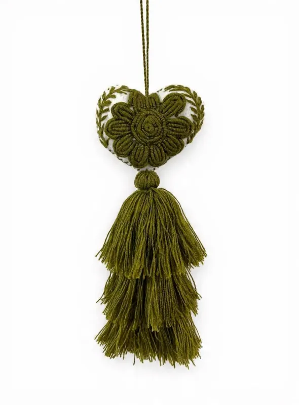 Heart Tassel Moss made by Sarah Mulder Jewelry