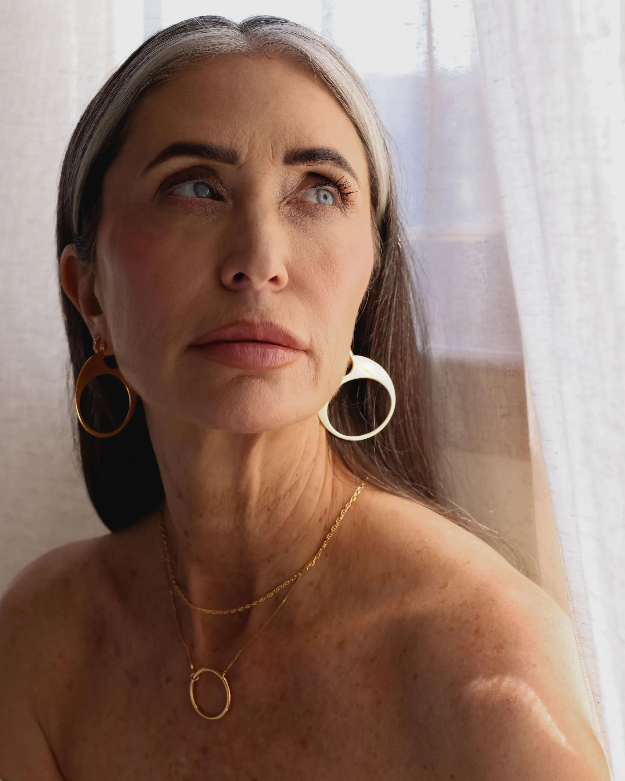 SAMPLE Large Solange Earrings Gold sold by Sarah Mulder Jewelry product image thumbnail 2