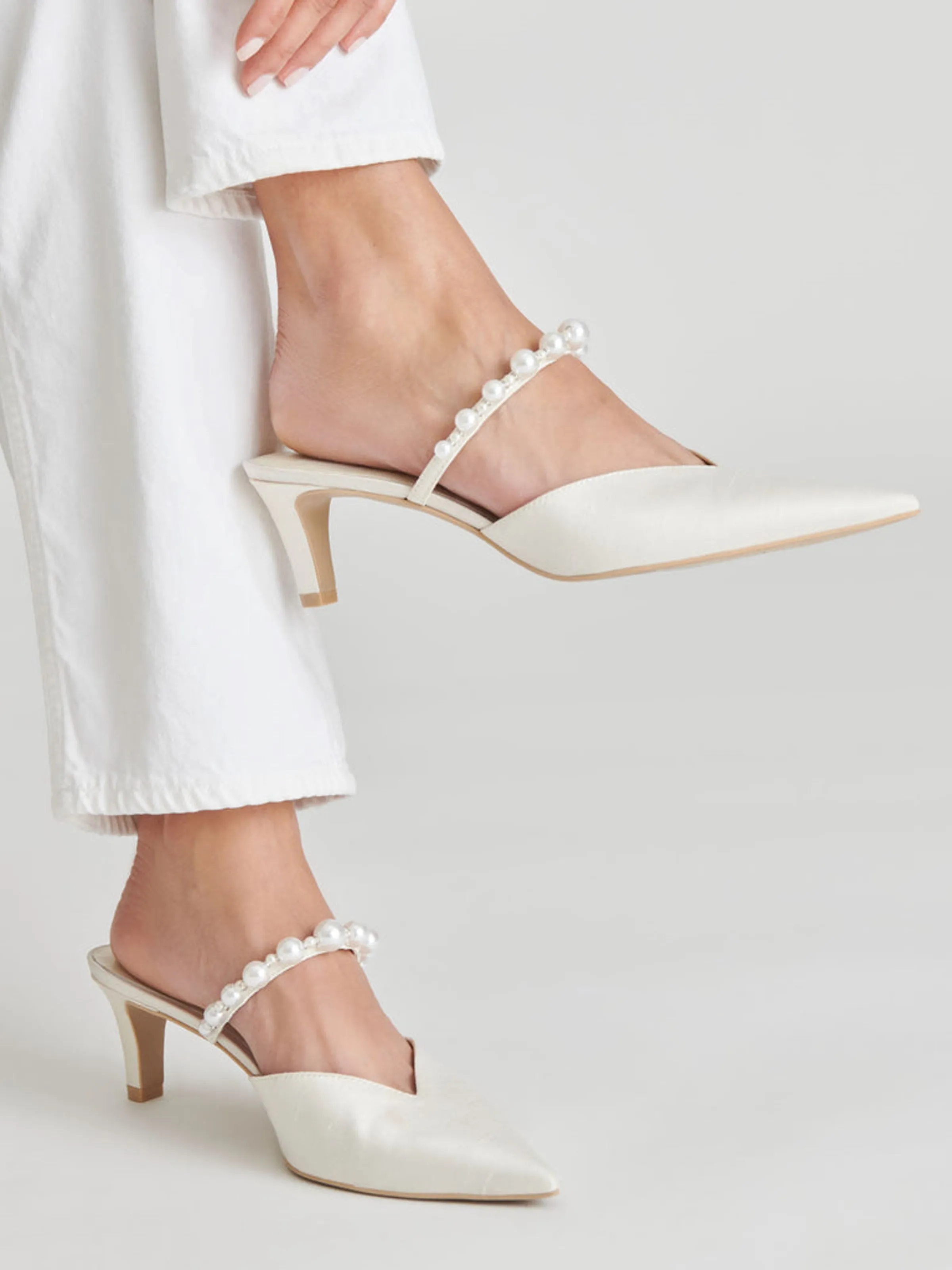 DOLCE VITA Kanika Heel sold by 27 Boutique product image thumbnail 4