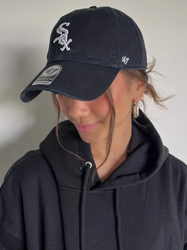 '47 BRAND Chicago White Sox Clean Up Cap sold by 27 Boutique