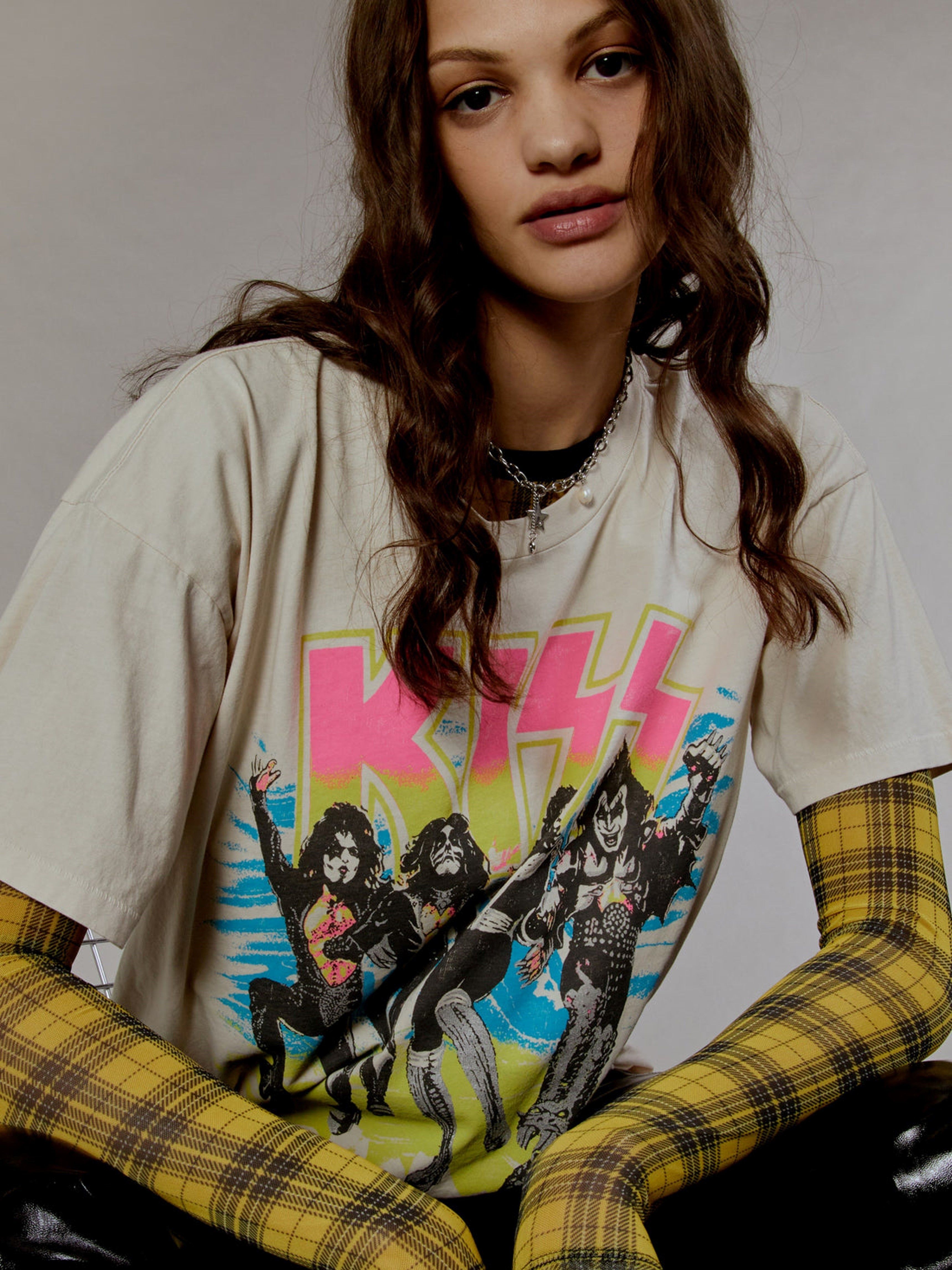 DAYDREAMER Kiss Destroyer Merch Tee sold by 27 Boutique product image thumbnail 4