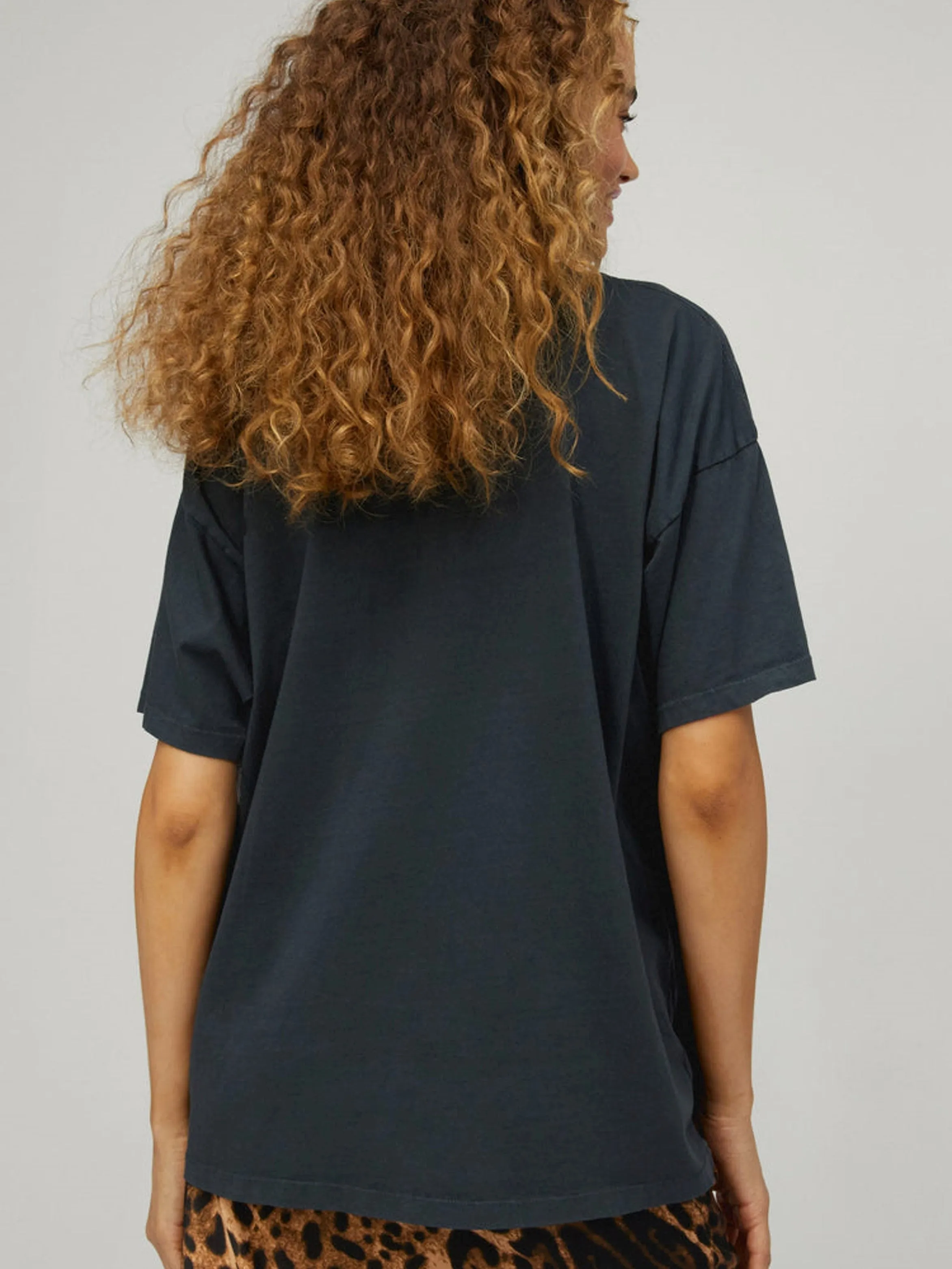 DAYDREAMER Guns N' Roses Skull Cross Merch Tee sold by 27 Boutique product image thumbnail 2