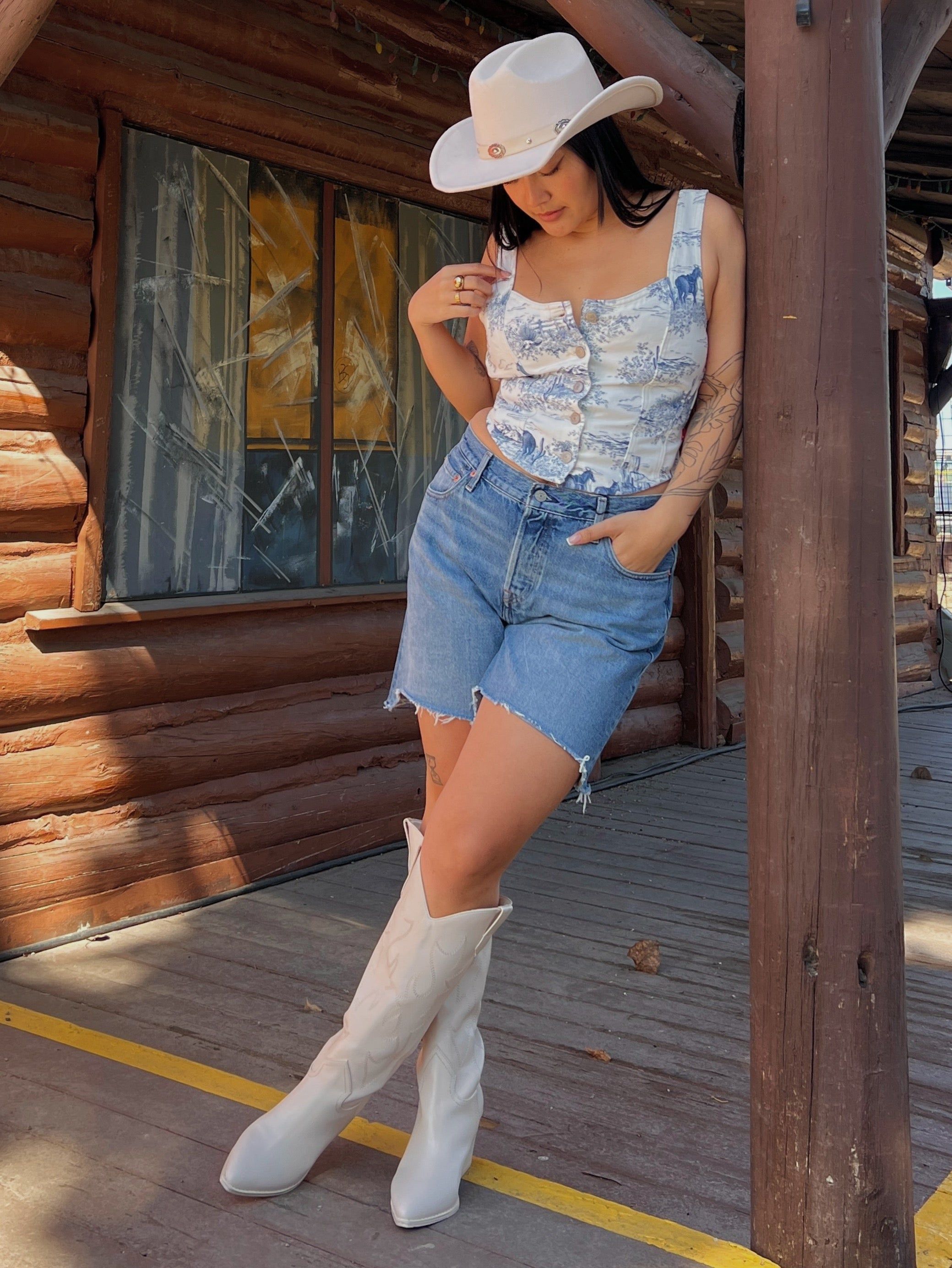 **PRESALE** LEVI'S Alani Denim Corset sold by 27 Boutique product image thumbnail 2