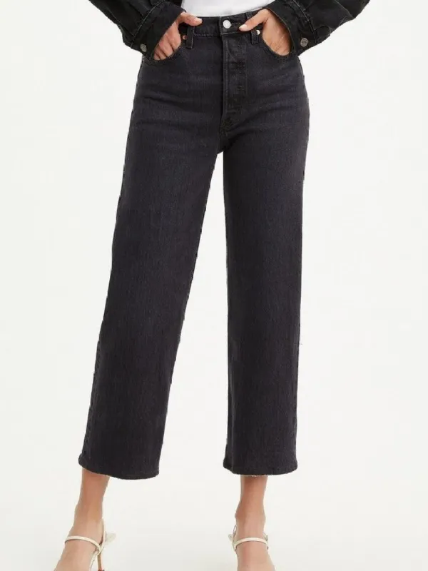LEVI'S Ribcage Straight Ankle Feelin' Cagey sold by 27 Boutique