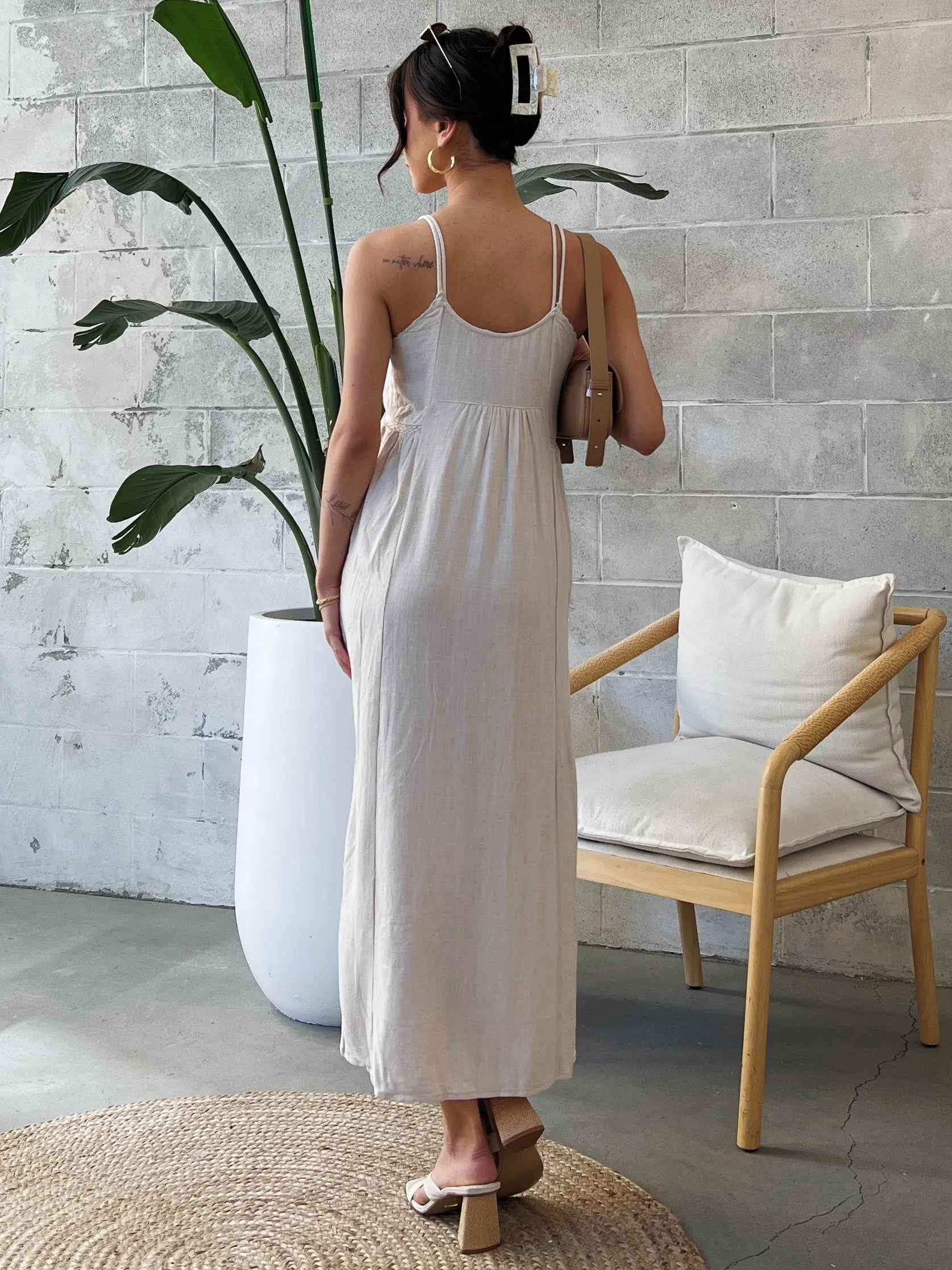 DEX Linen Midi Dress sold by 27 Boutique product image thumbnail 2