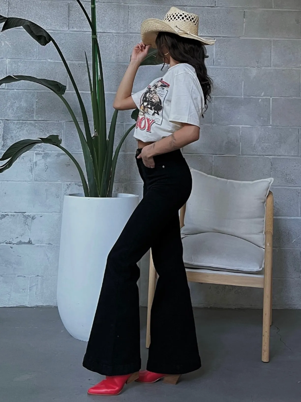 27 Coors Rodeo Stars Graphic Top sold by 27 Boutique product image thumbnail 4