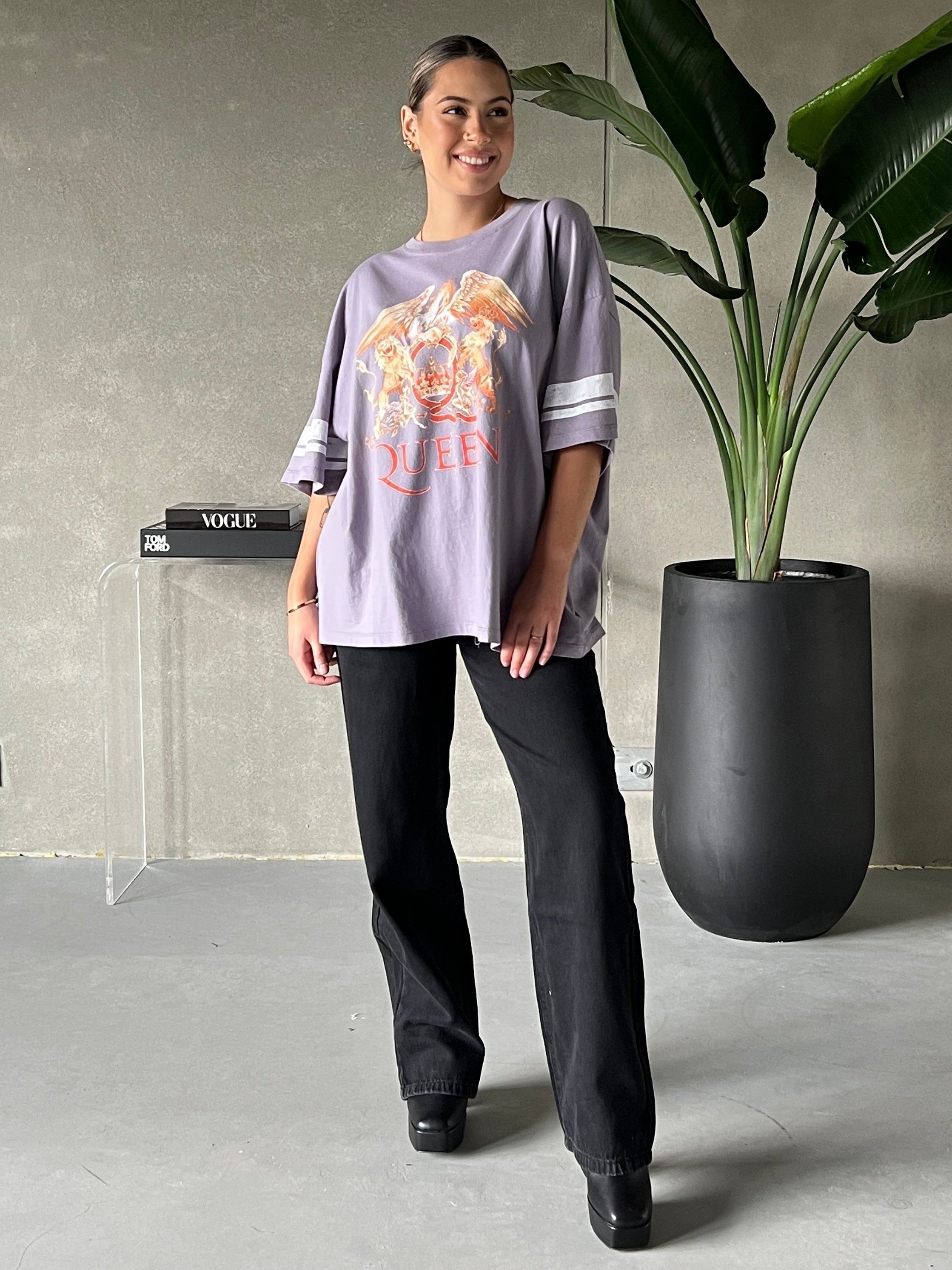 DAYDREAMER Queen Varsity Crest O/S Tee sold by 27 Boutique product image thumbnail 3