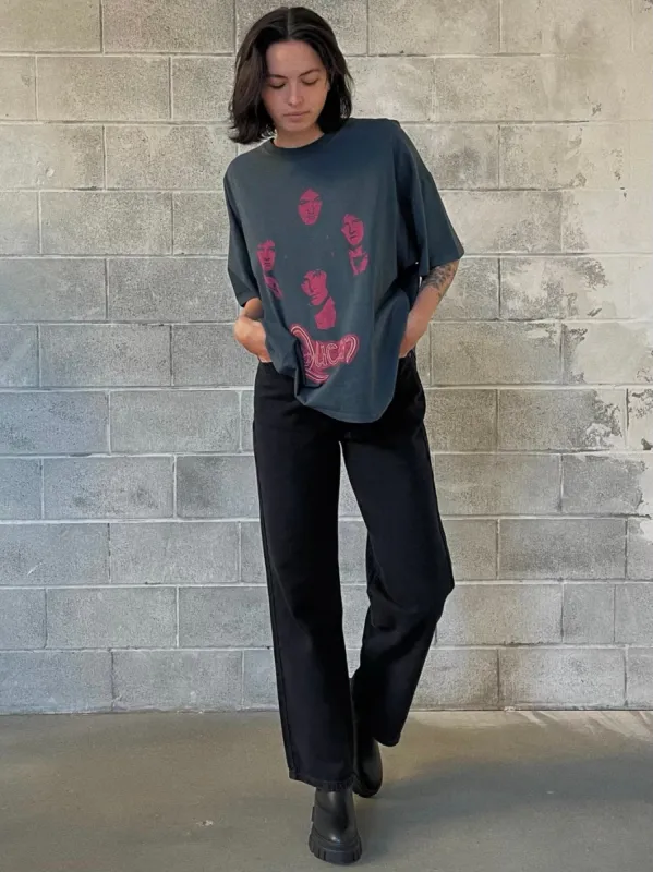 DAYDREAMER Queen Four Portraits One Size Tee sold by 27 Boutique