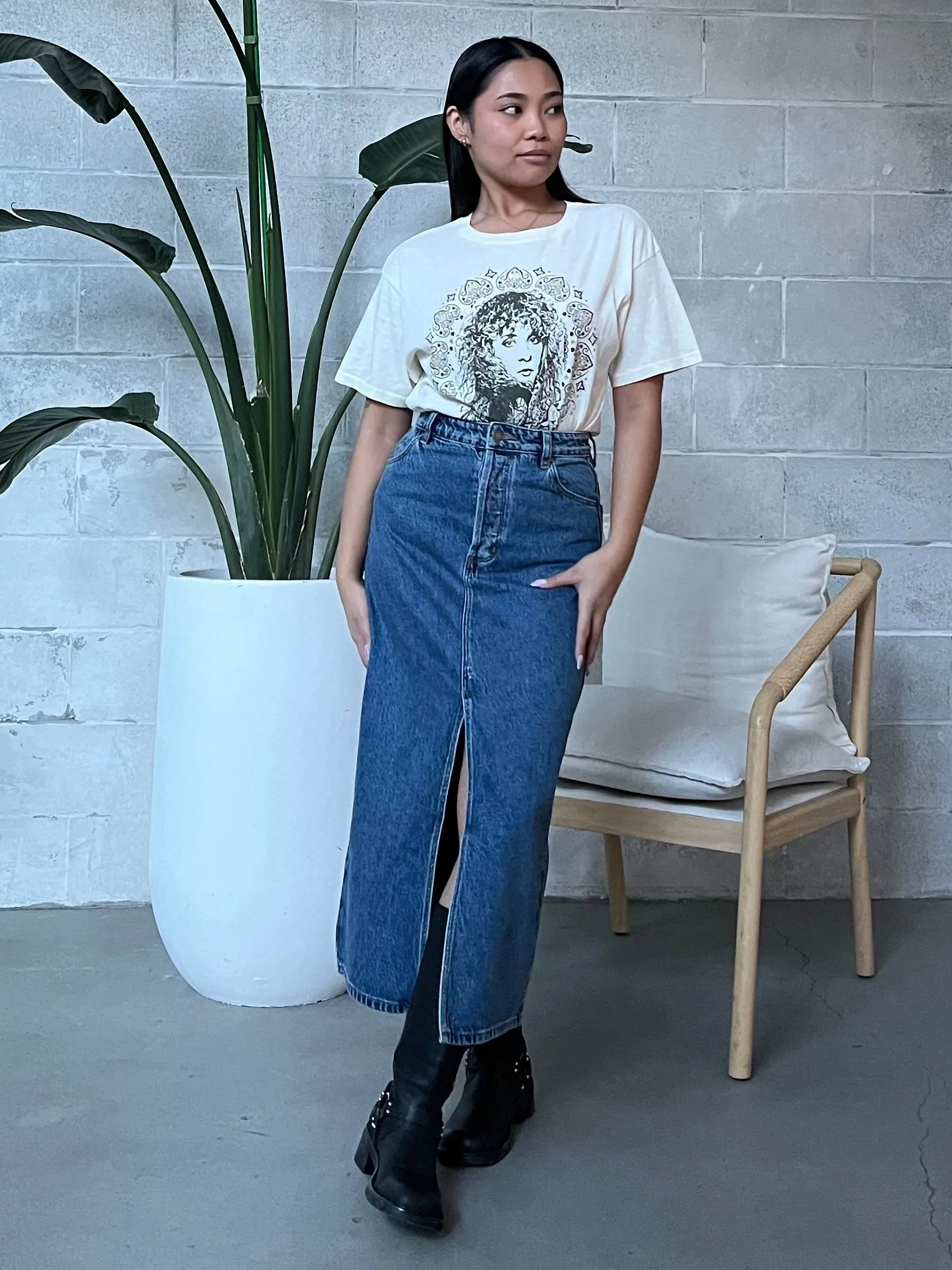 DAYDREAMER Stevie Nicks Metallic Boyfriend Tee sold by 27 Boutique product image thumbnail 2