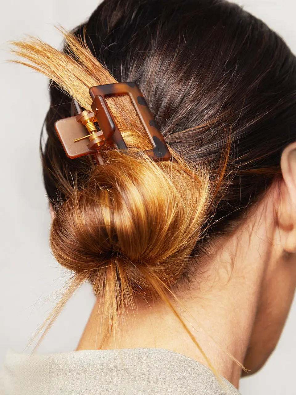 KITSCH Assorted Claw Clip 3 Piece Set sold by 27 Boutique product image thumbnail 3