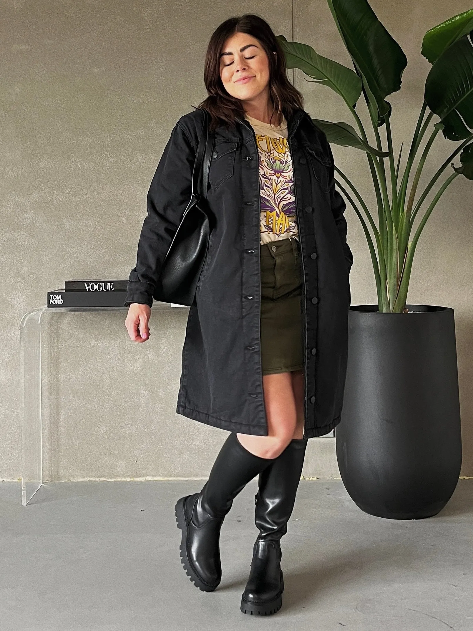 DAYDREAMER Fleetwood Mac Butterflies Reverse Girlfriend Tee sold by 27 Boutique product image thumbnail 3