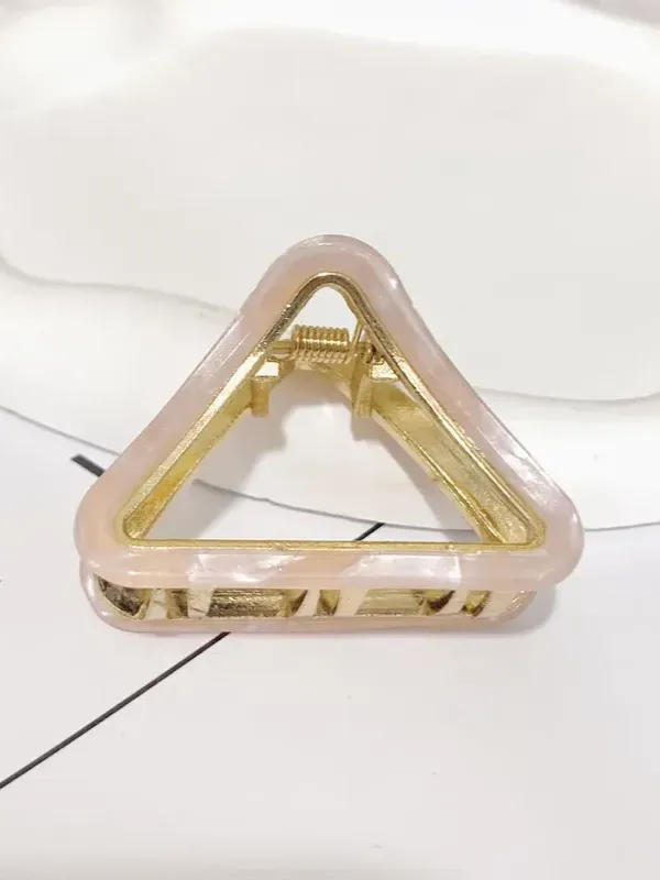 27 Triangle Claw Clip sold by 27 Boutique product image thumbnail 3