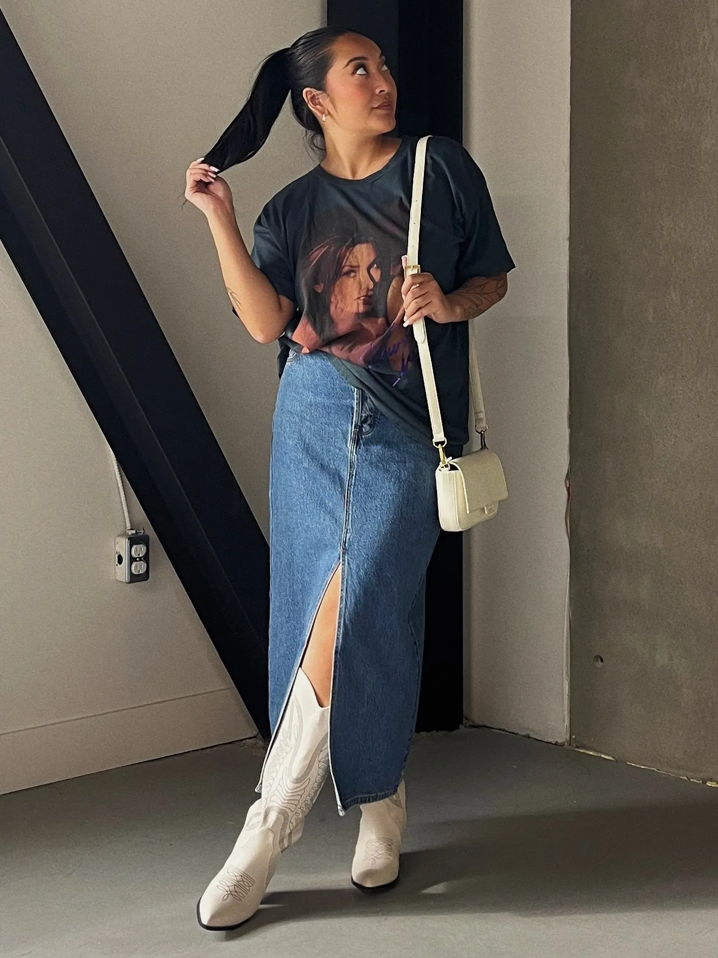 DAYDREAMER Shania Twain Come On Over 1988 Tour Merch Tee sold by 27 Boutique product image thumbnail 3