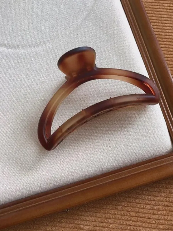 27 Crescent Claw Clip sold by 27 Boutique