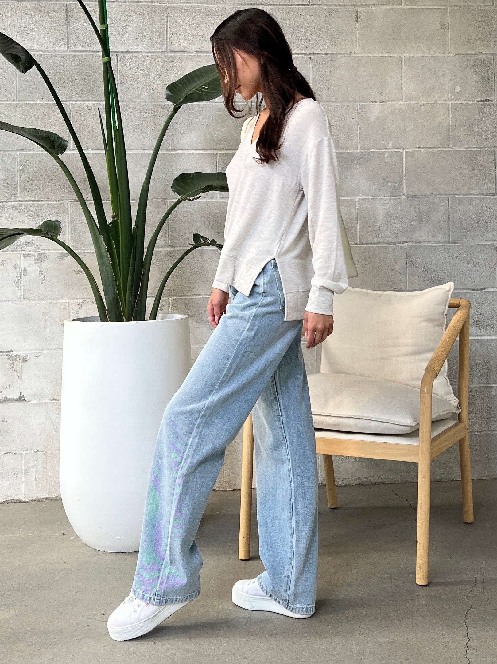 Z SUPPLY Wilder Cloud V-Neck Long Sleeve Top sold by 27 Boutique product image thumbnail 2