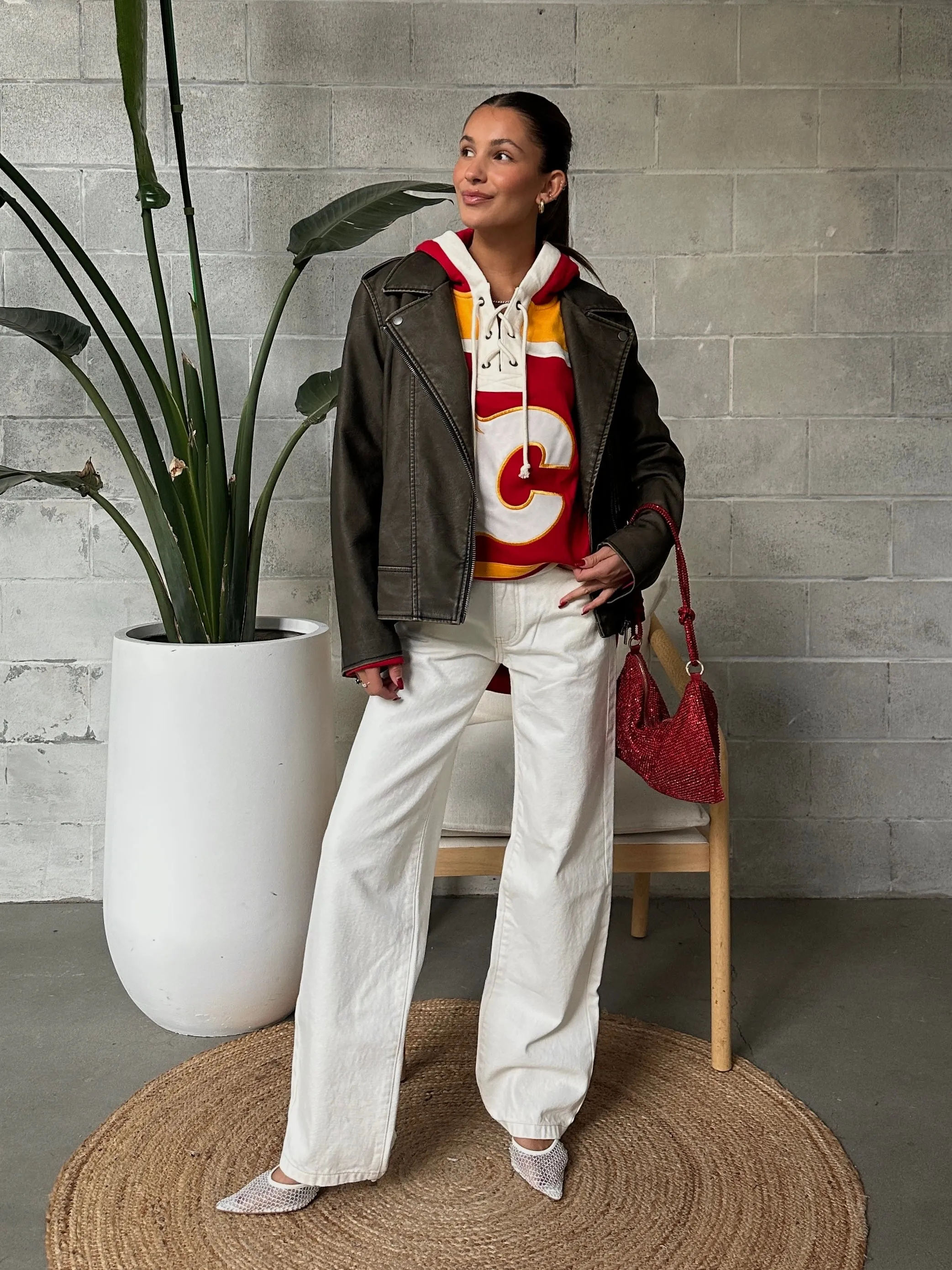 '47 BRAND NHL Calgary Flames Vintage '47 Lacer Hoodie sold by 27 Boutique