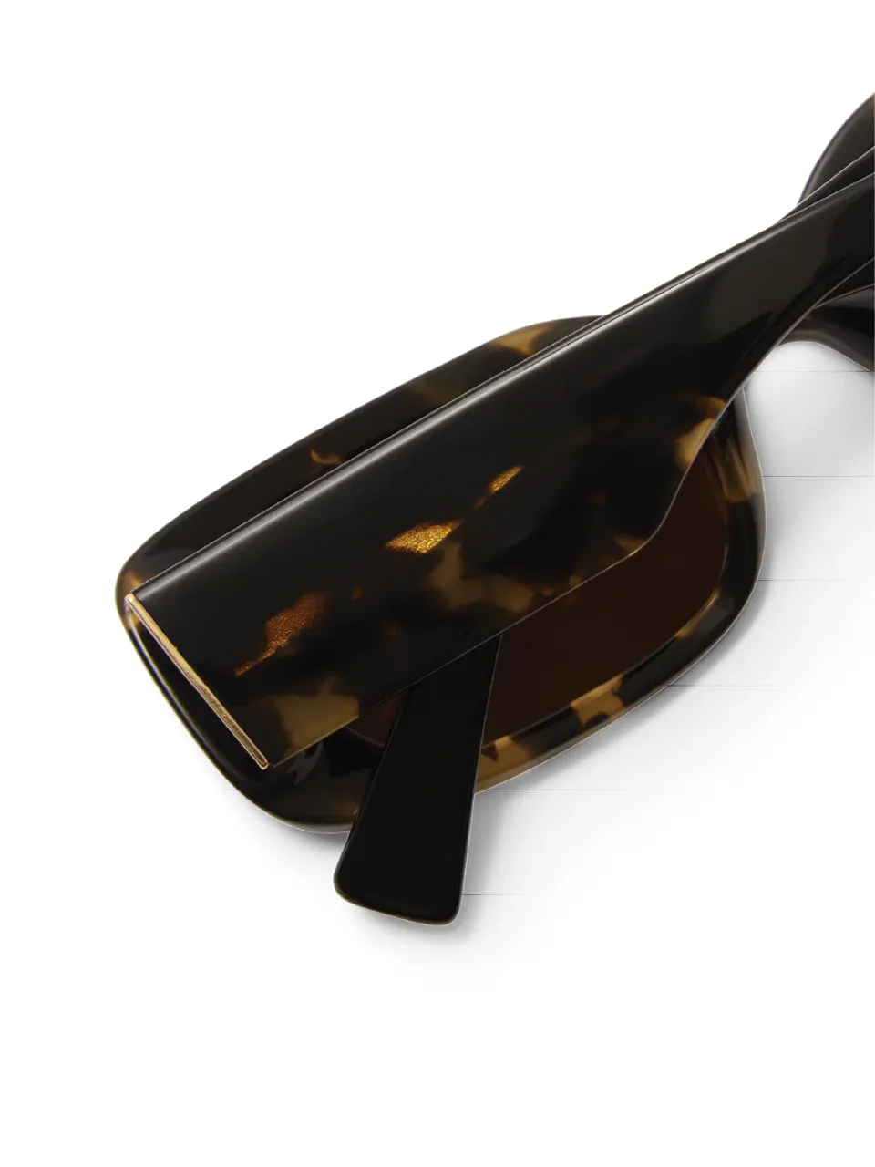 BANBE Tash Sunglasses sold by 27 Boutique product image thumbnail 3