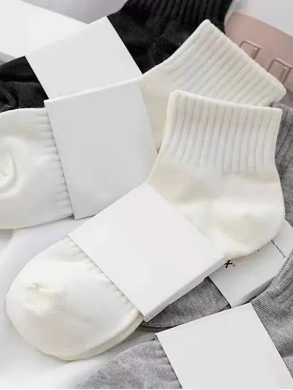 27 Ribbed Ankle Socks sold by 27 Boutique