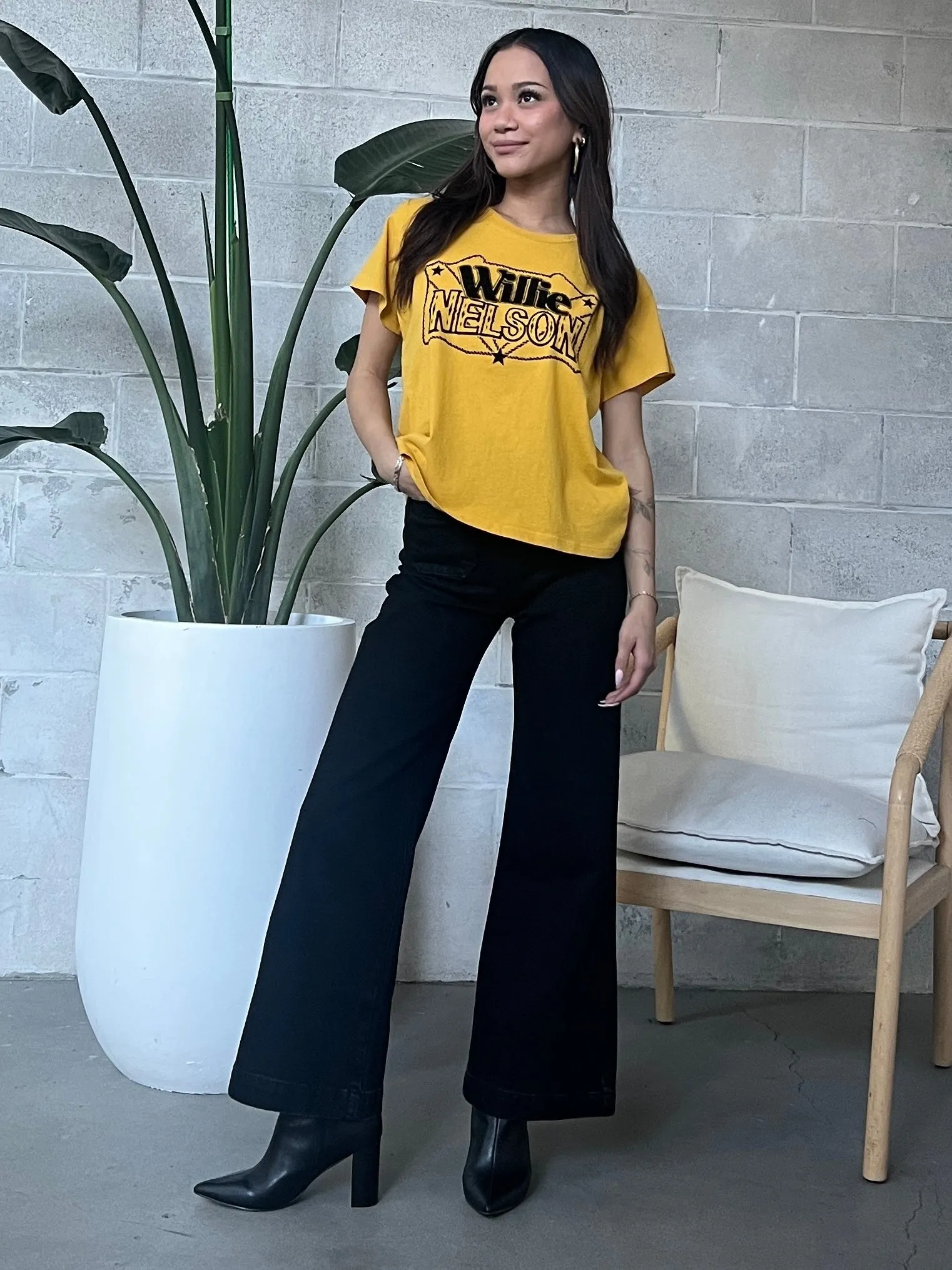 DAYDREAMER Willie Nelson Lasso Solo Tee sold by 27 Boutique product image thumbnail 3