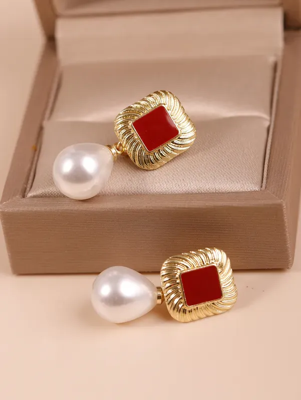 27 Retro Square Pearl Drop Earrings sold by 27 Boutique