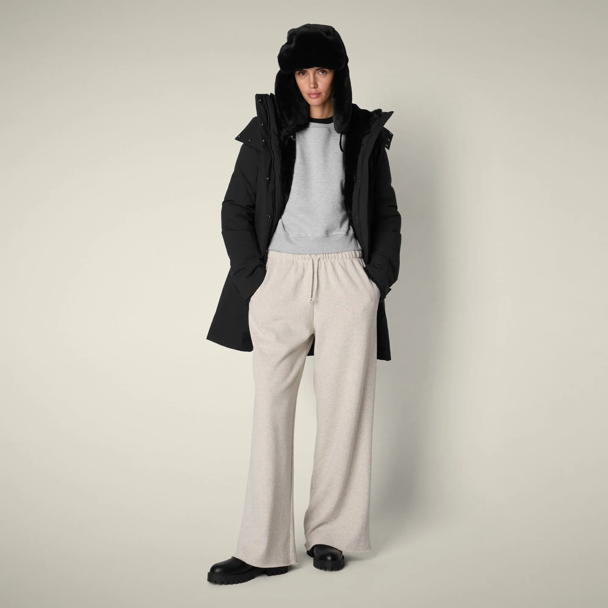 Women's parka samantah in black sold by Save The Duck