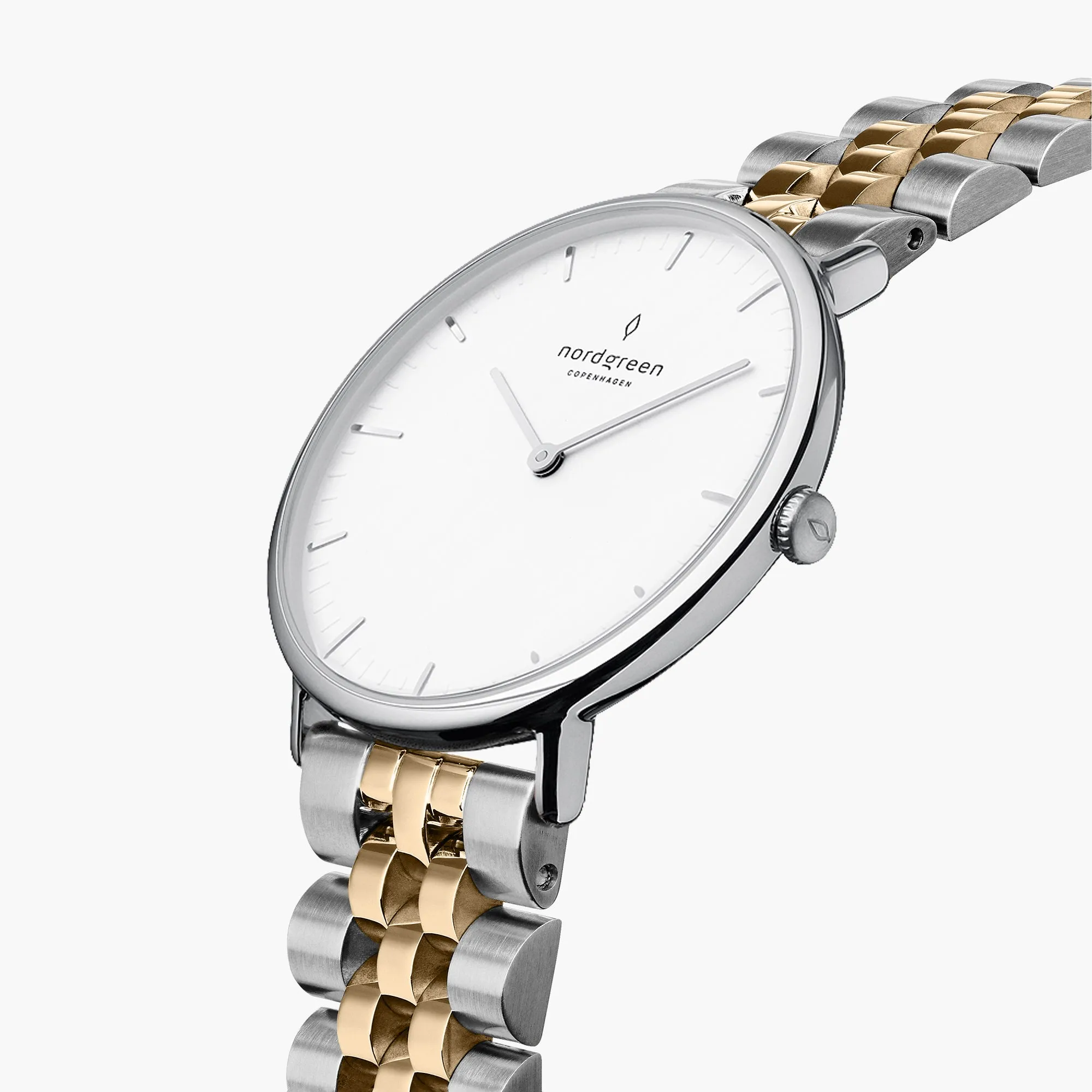 Native Silver 32mm sold by Nordgreen